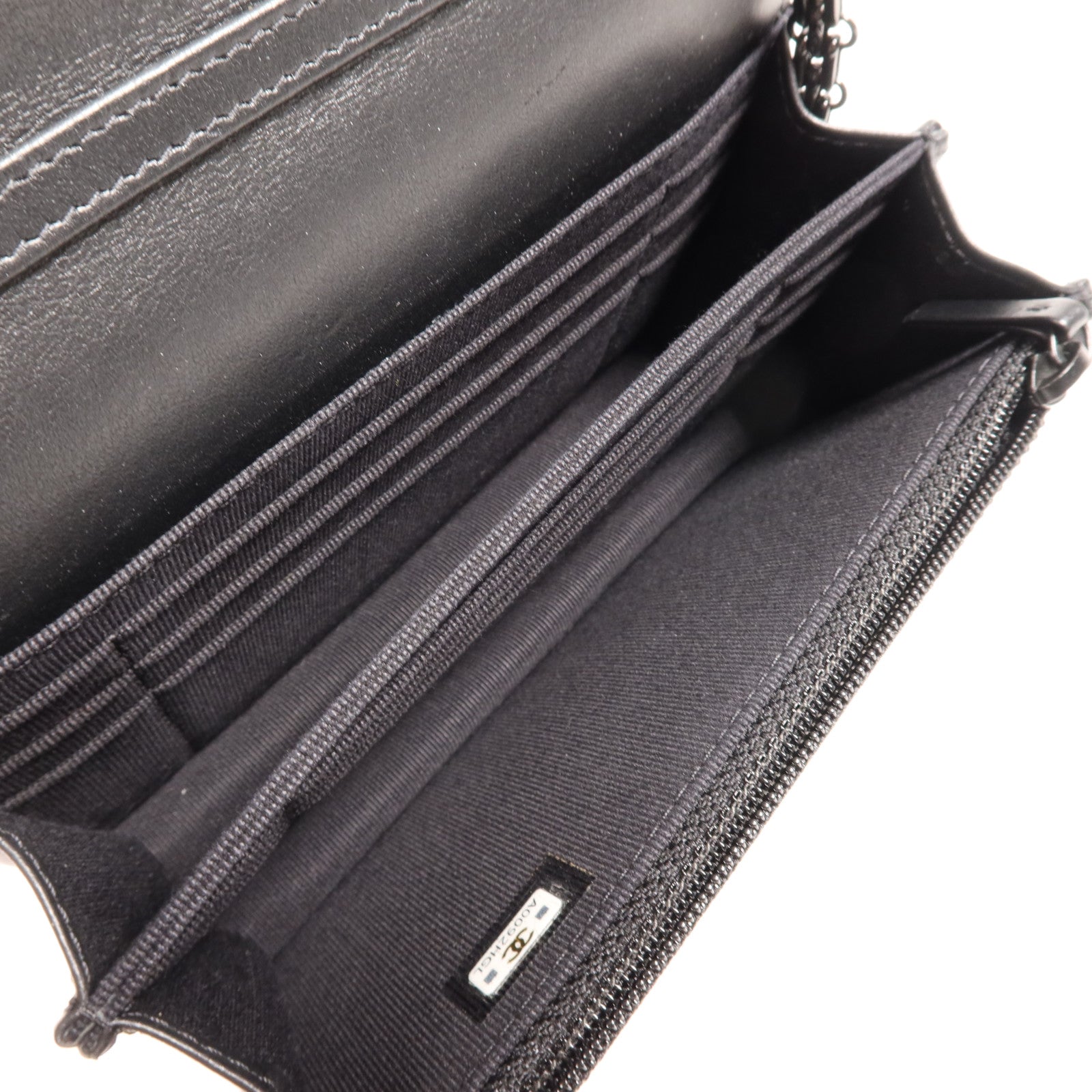 CHANEL 牛皮皮革Wallet On Chain鏈帶肩背袋