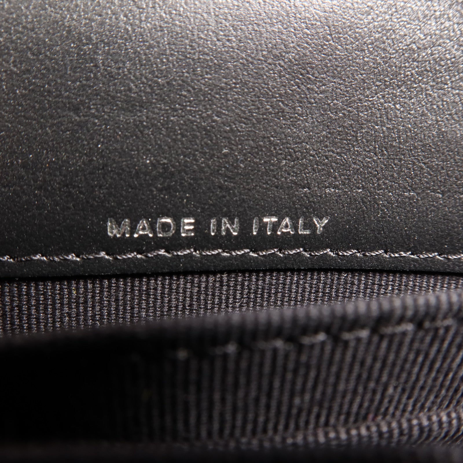 CHANEL 牛皮皮革Wallet On Chain鏈帶肩背袋