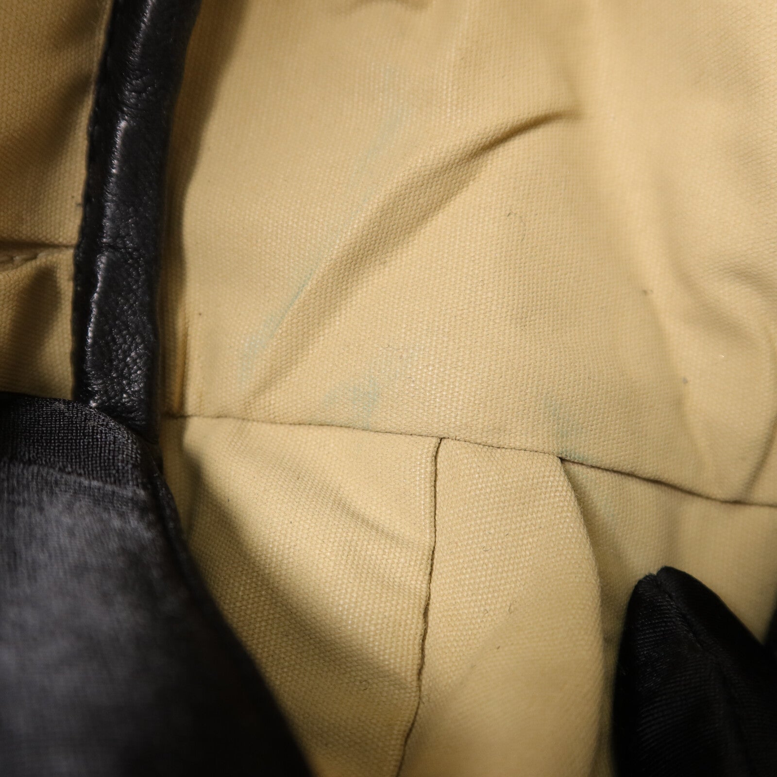 BOTTEGA VENETA 牛皮皮革Hand Bag手挽袋