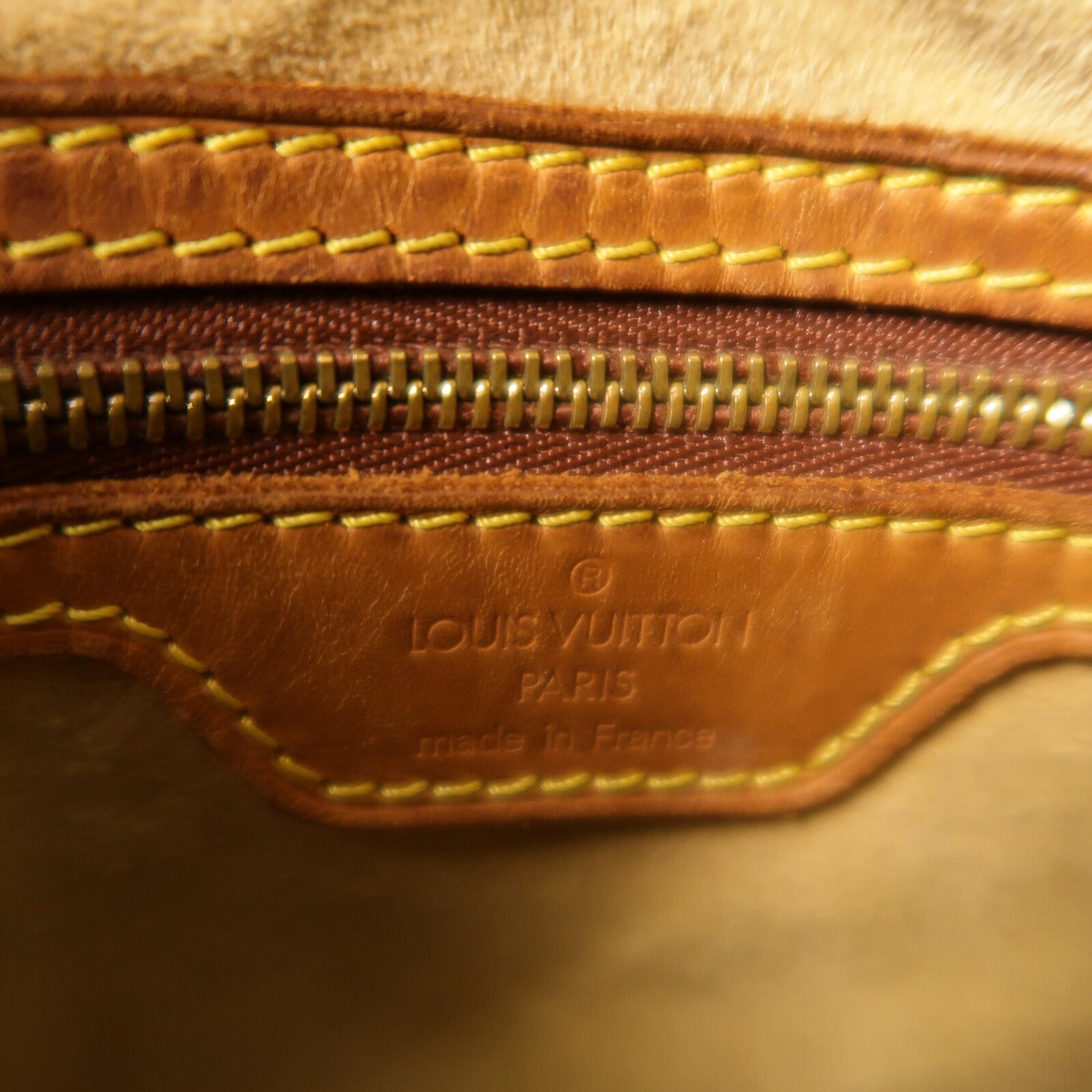 LOUIS VUITTON Monogram Looping GM金扣肩背袋