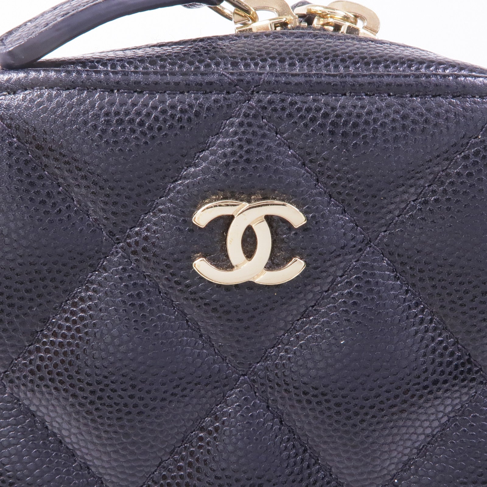 CHANEL 【激減優惠】牛皮皮革Phone Case With Chain金扣鏈帶肩背袋