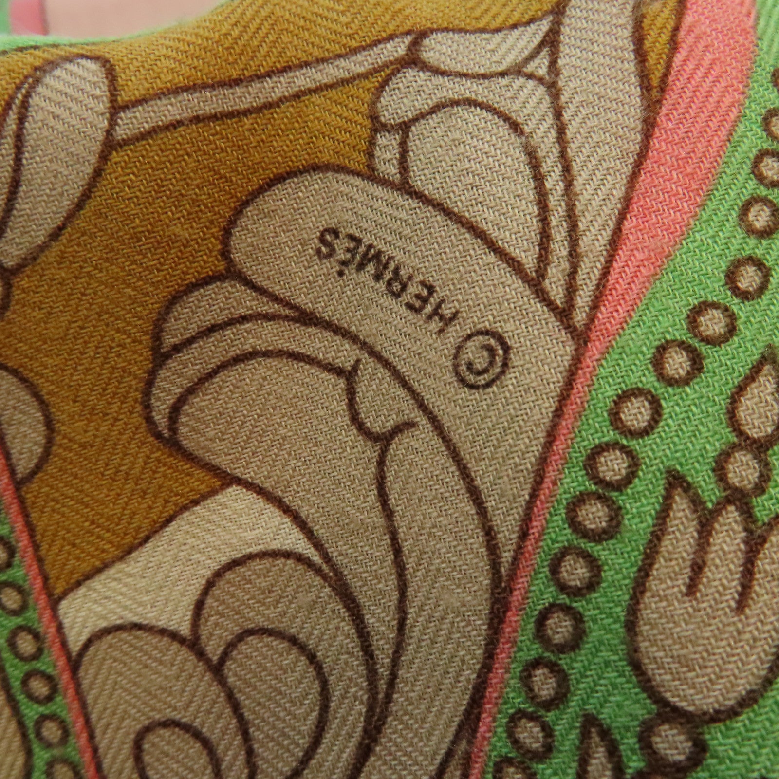 HERMES 【激減優惠】羊絨/絲質Scarf圍巾彩色