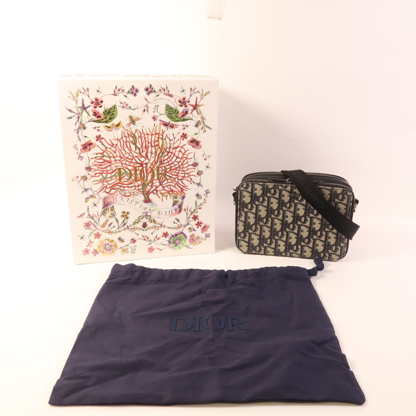 Dior 塗層帆布Zipped Pouch With Strap銀扣肩背袋