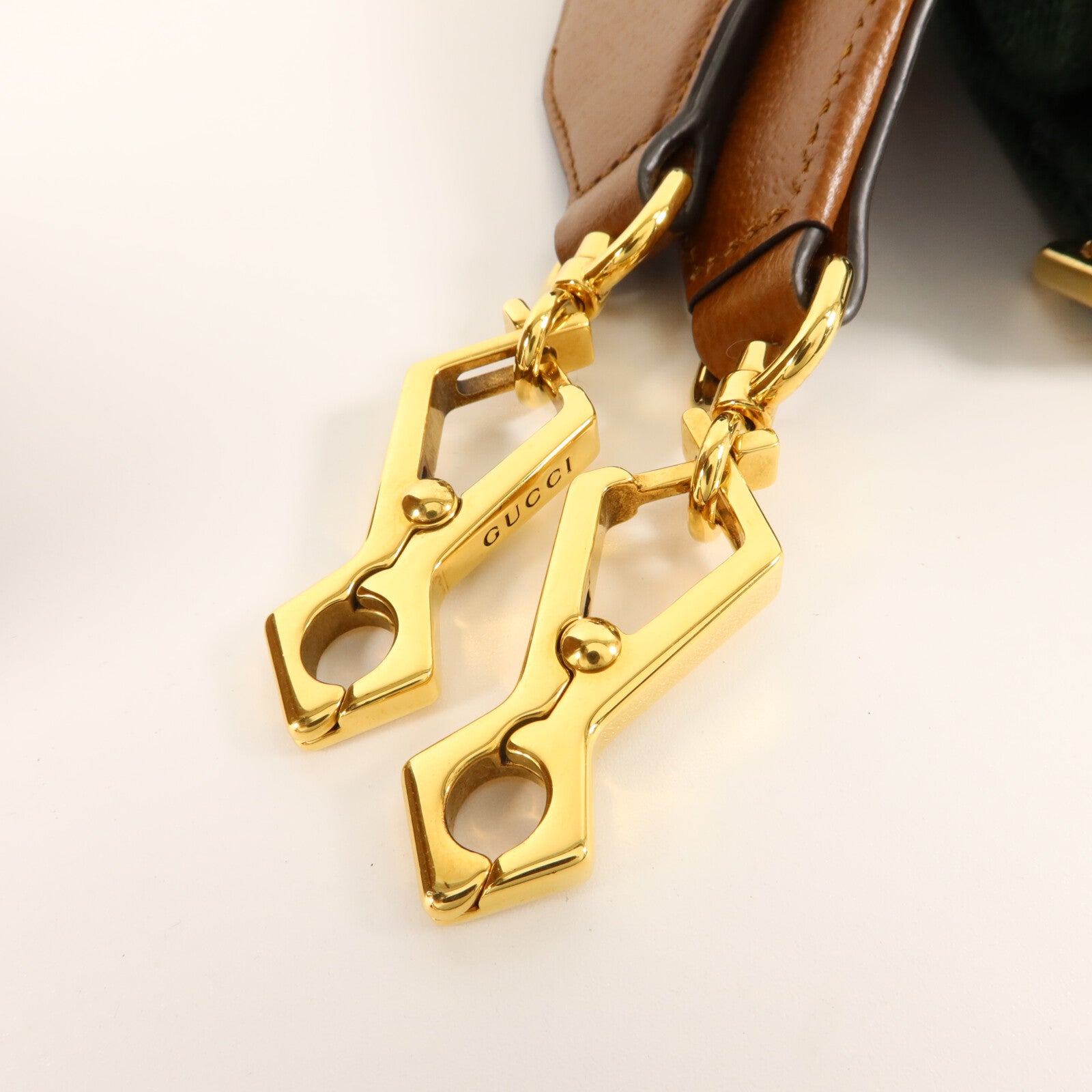 GUCCI 牛皮皮革Diana Medium Tote Bag手挽肩背兩用袋