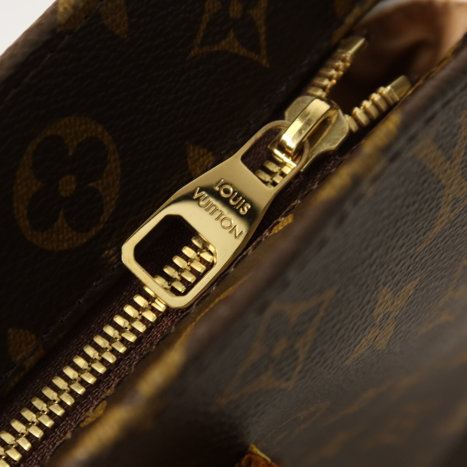 LOUIS VUITTON Monogram Raspail MM手挽袋