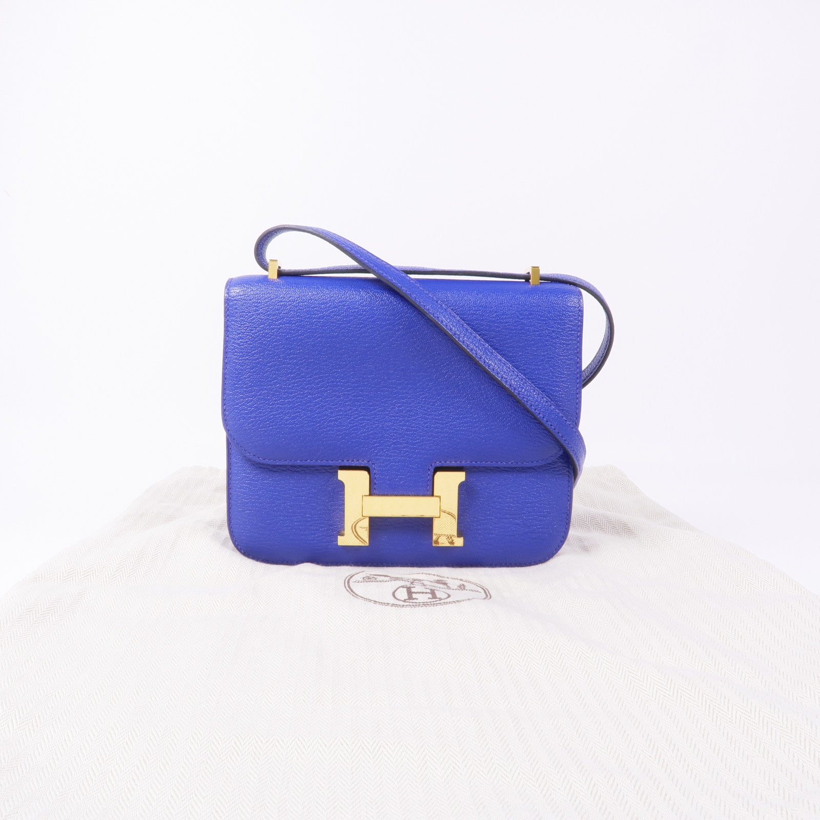 HERMES Chevre皮革Mini Constance金扣肩背袋Bleu Electrique