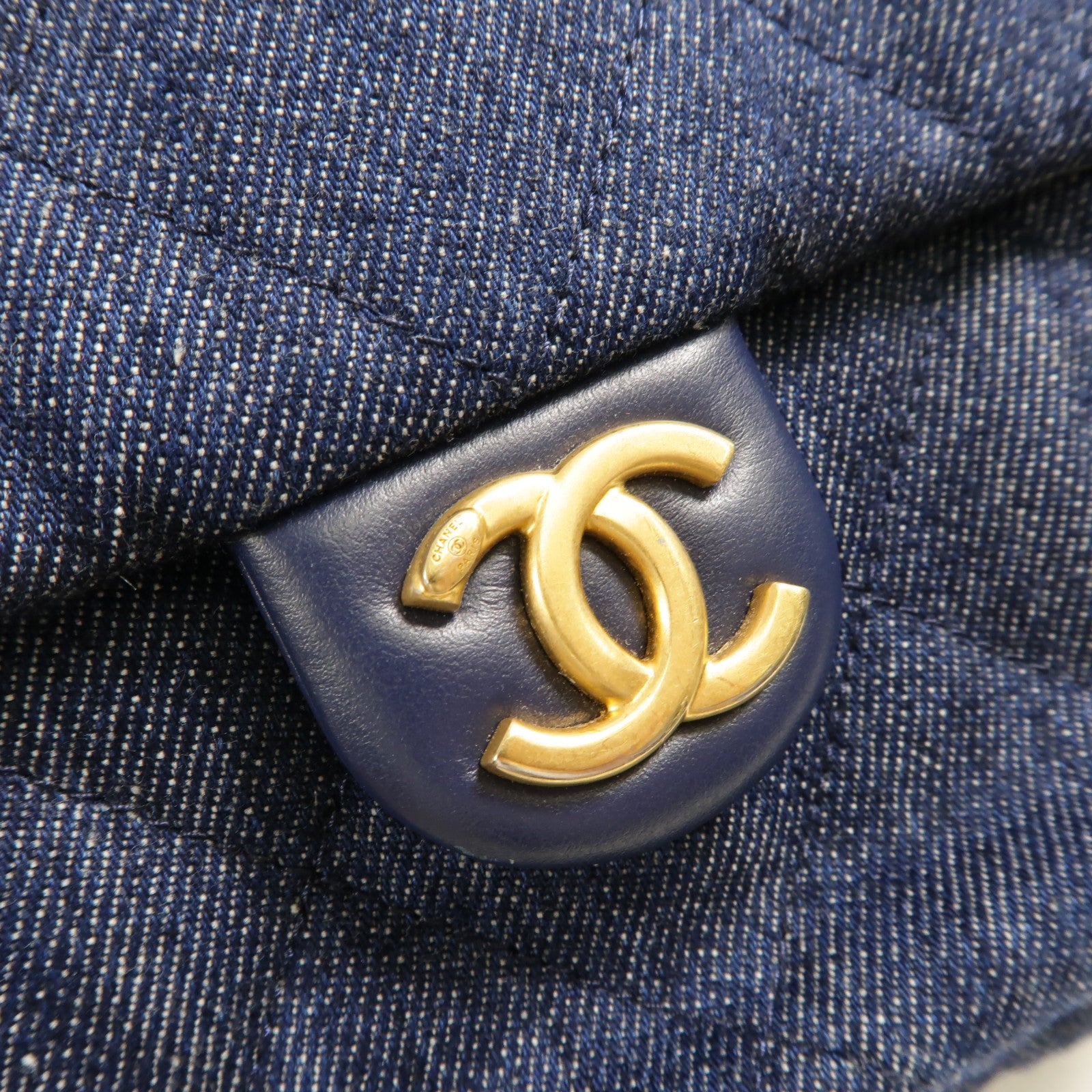 CHANEL Denim Hobo 25C肩背袋