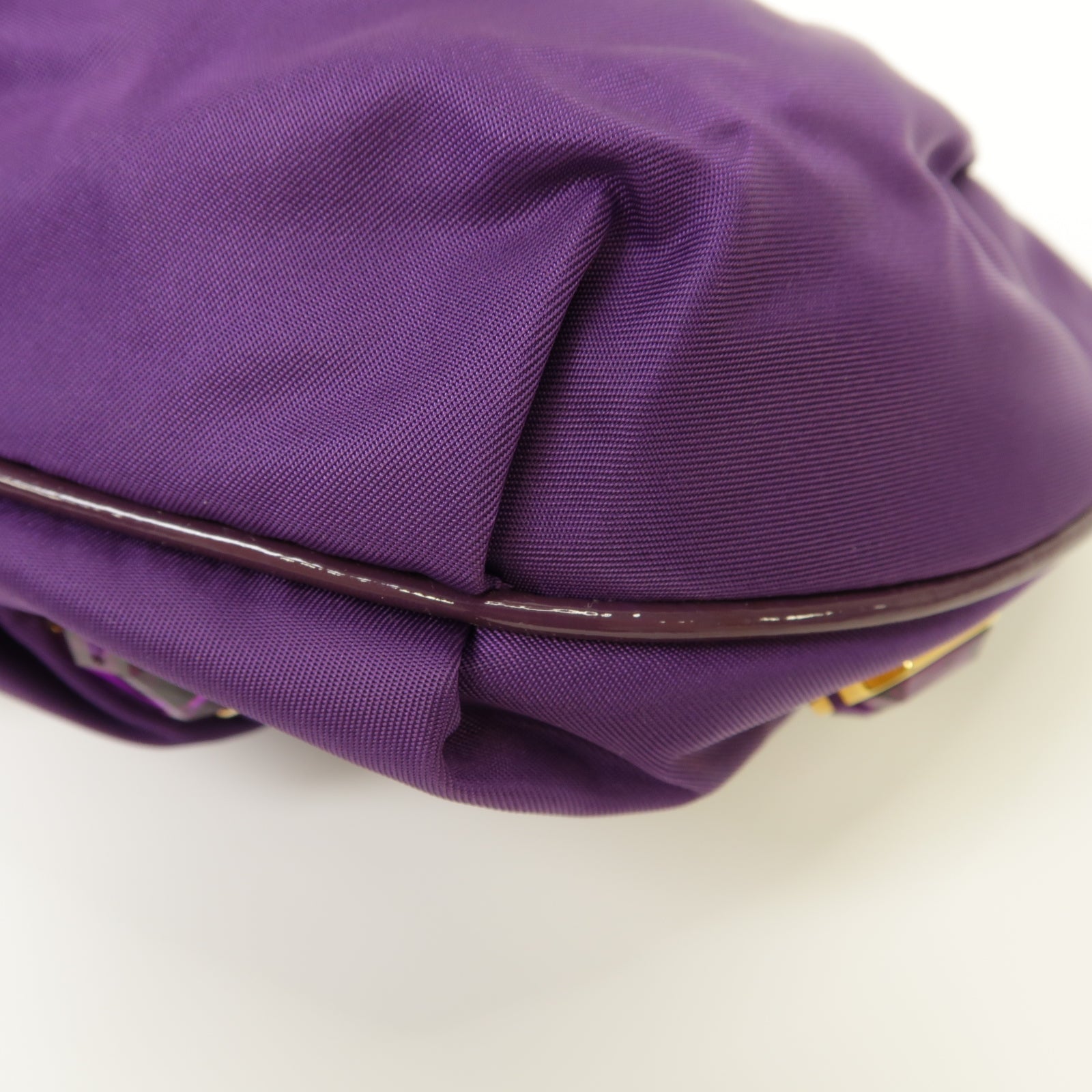 PRADA 尼龍Clutch Bag金扣手拿包紫色