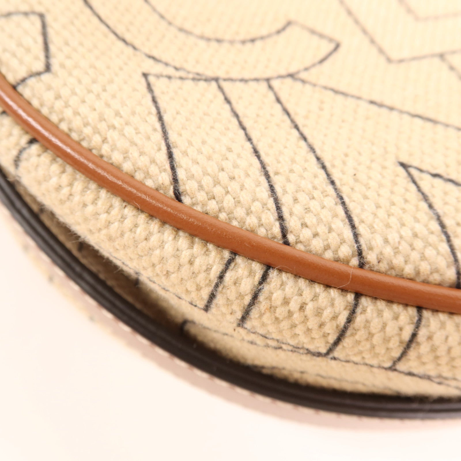 CELINE 帆布Ava金扣肩背袋