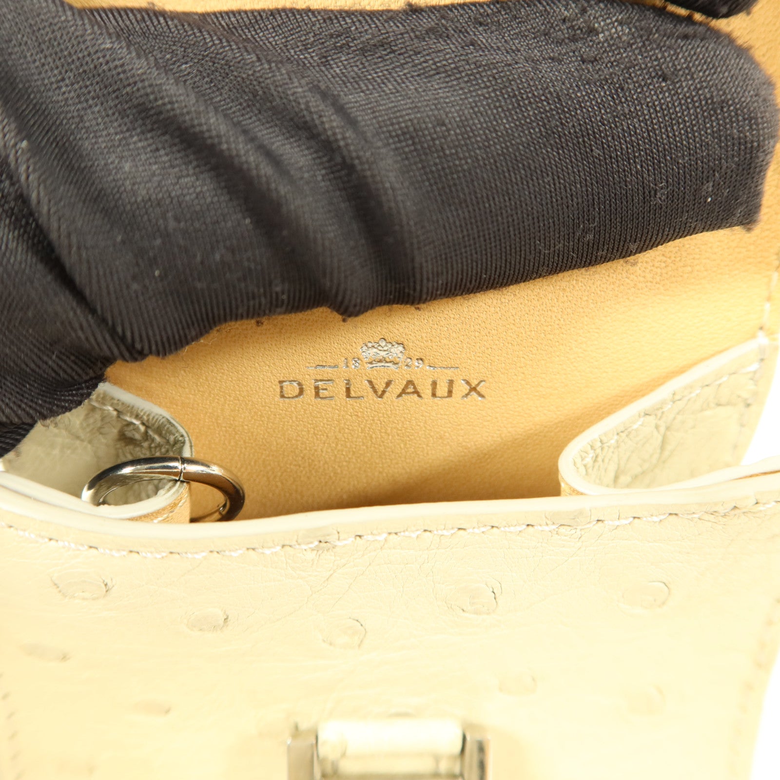 Delvaux 駝鳥皮革Charm銀扣掛飾