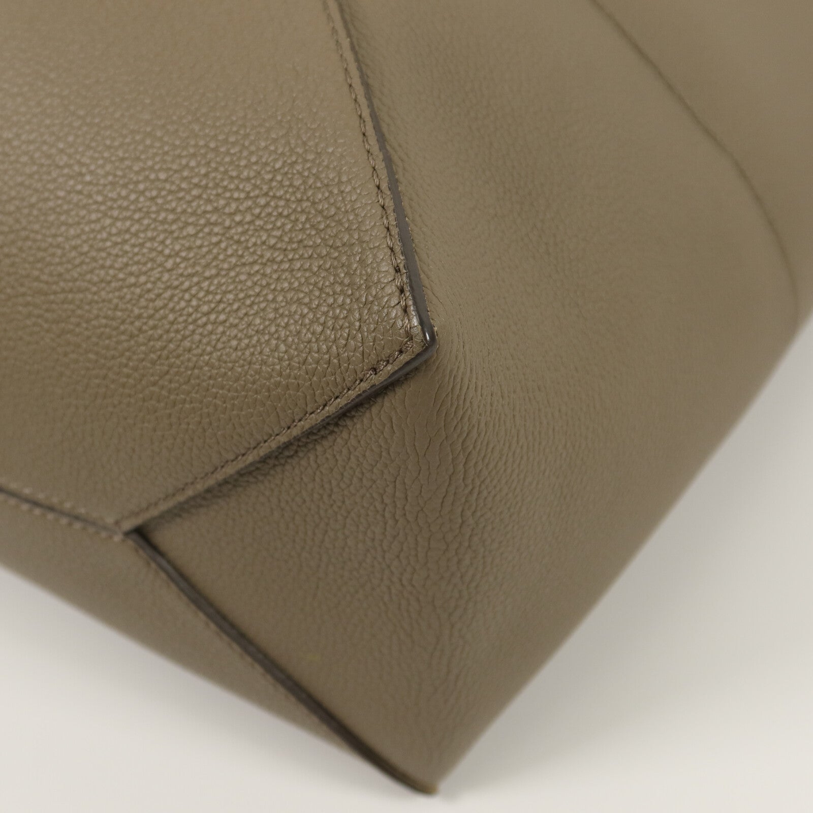 LOEWE 牛皮皮革Puzzle Fold Medium肩背袋