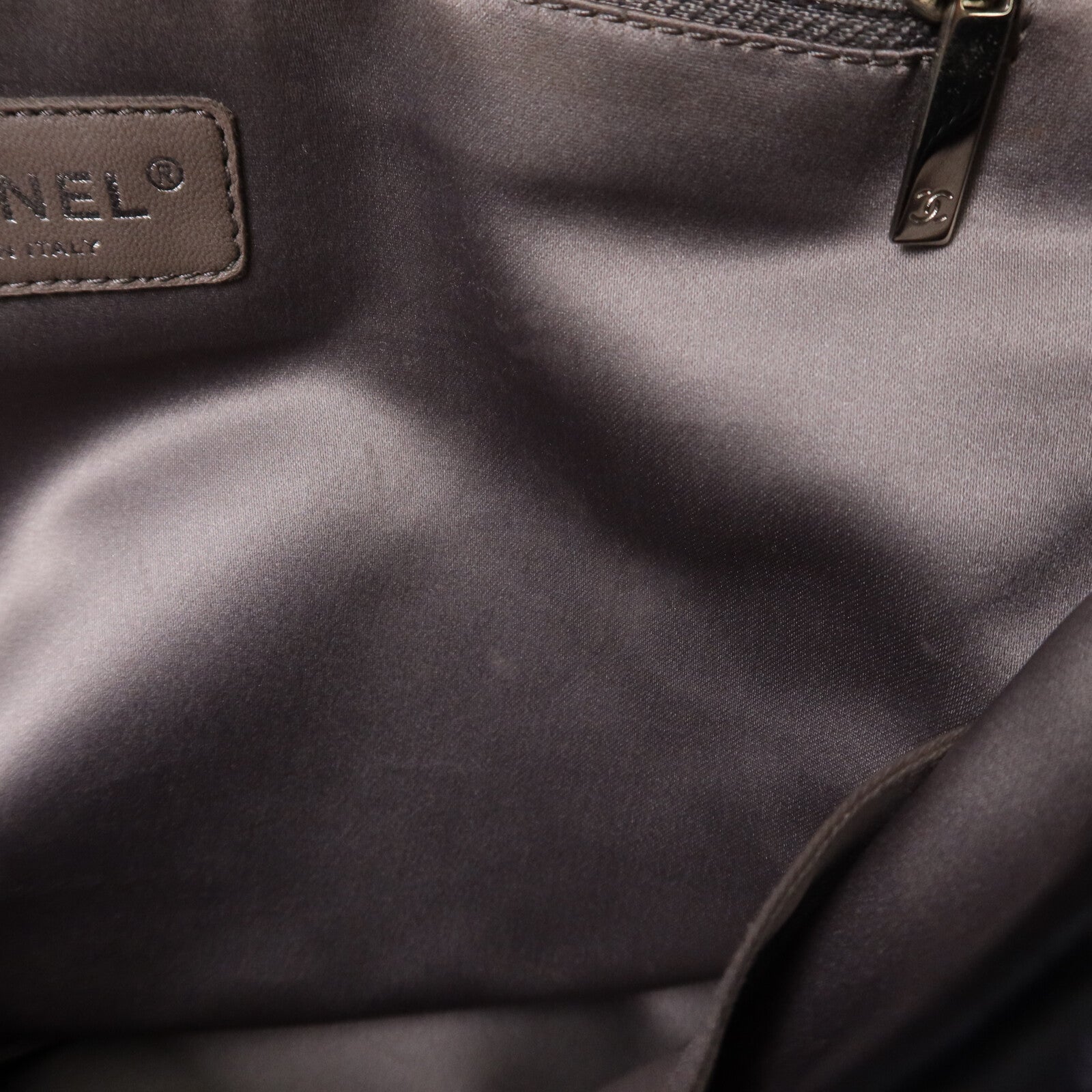 CHANEL 羊皮皮革So Black Flap Hand Bag銀扣手挽袋