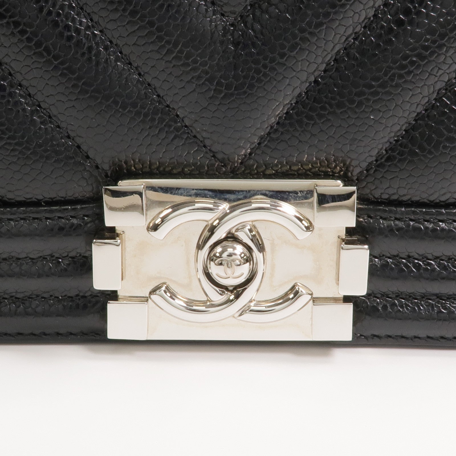 CHANEL 牛皮皮革Boy 25銀扣鏈帶肩背袋