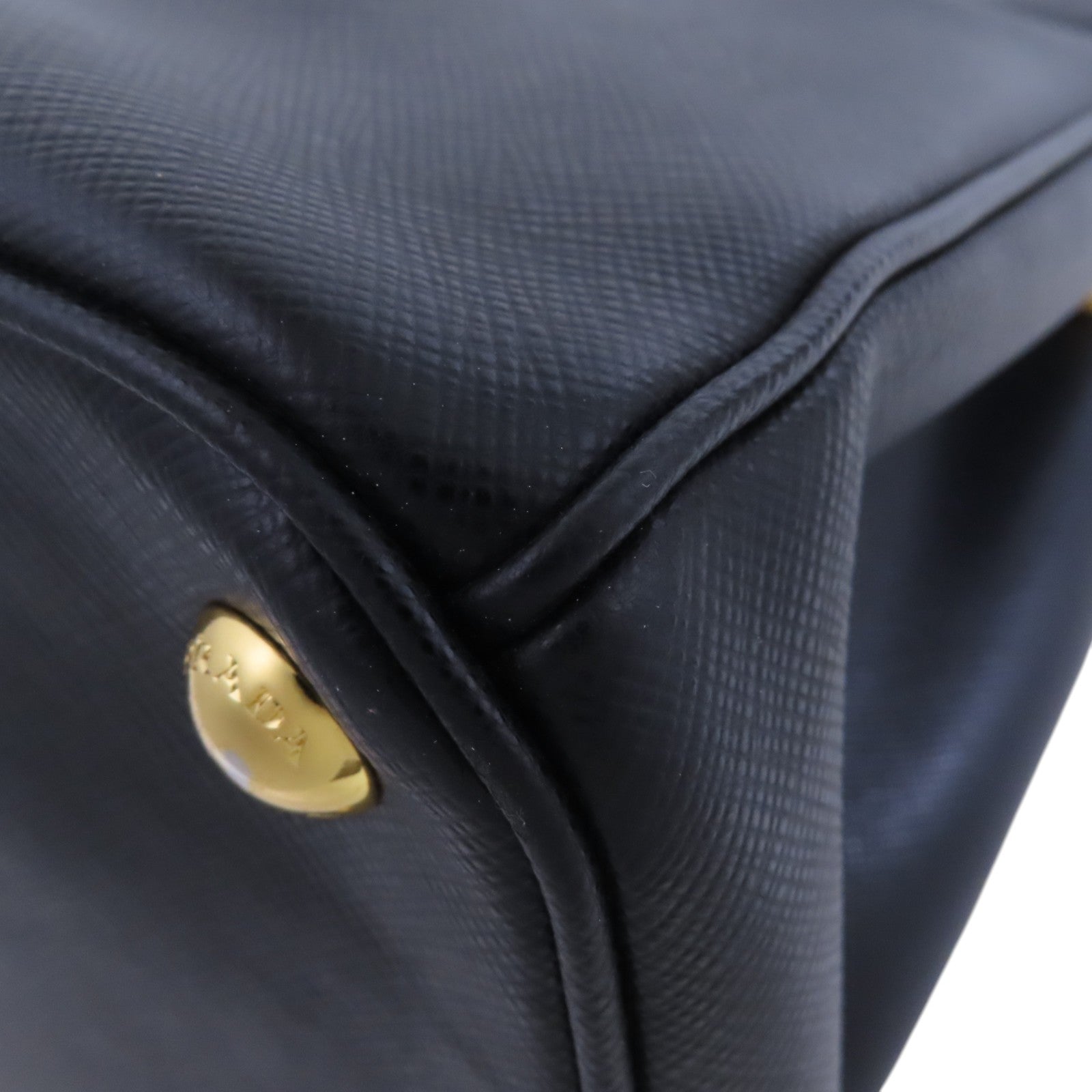 PRADA Saffiano皮革2Way Shoulder金扣手挽肩背兩用袋