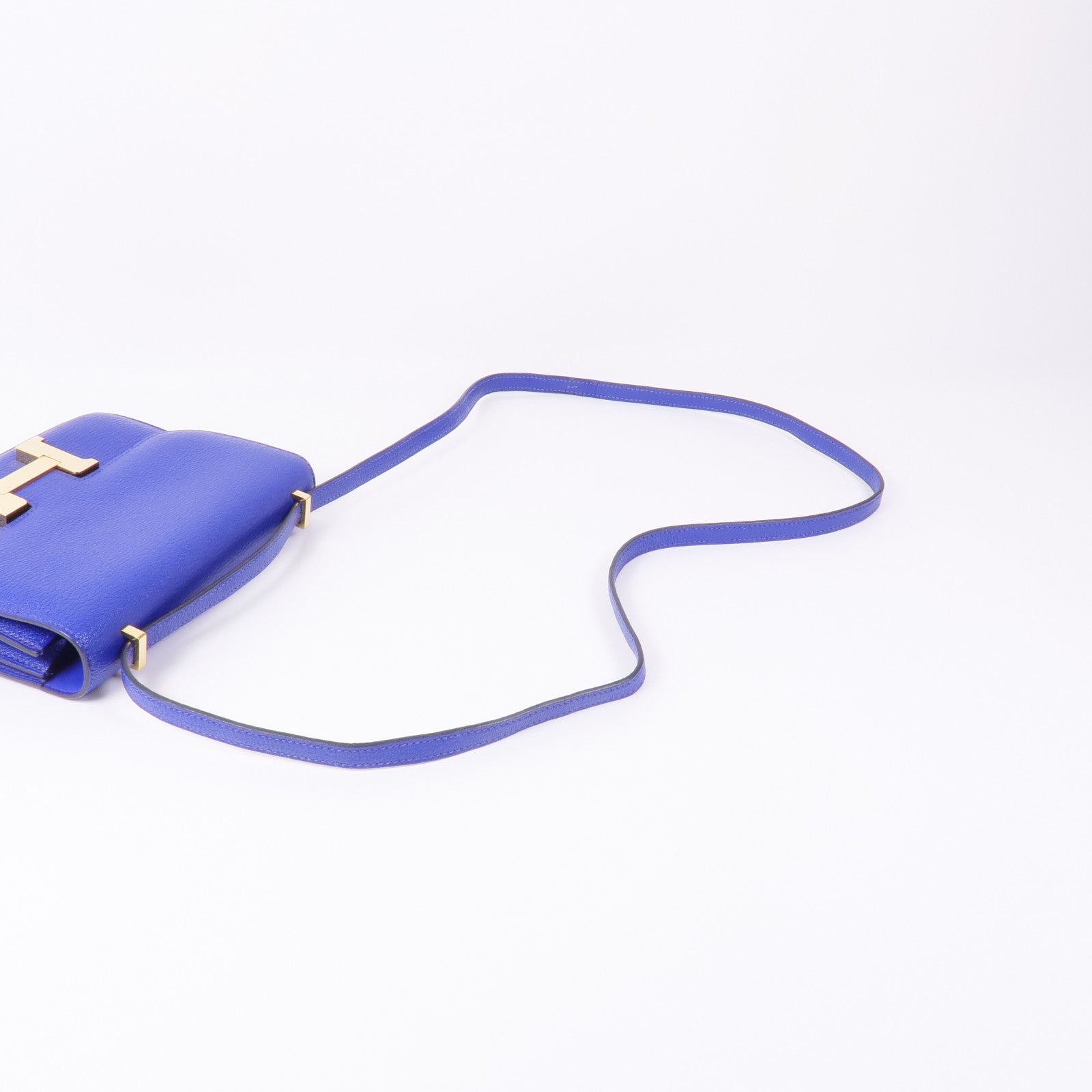 HERMES Chevre皮革Mini Constance金扣肩背袋Bleu Electrique