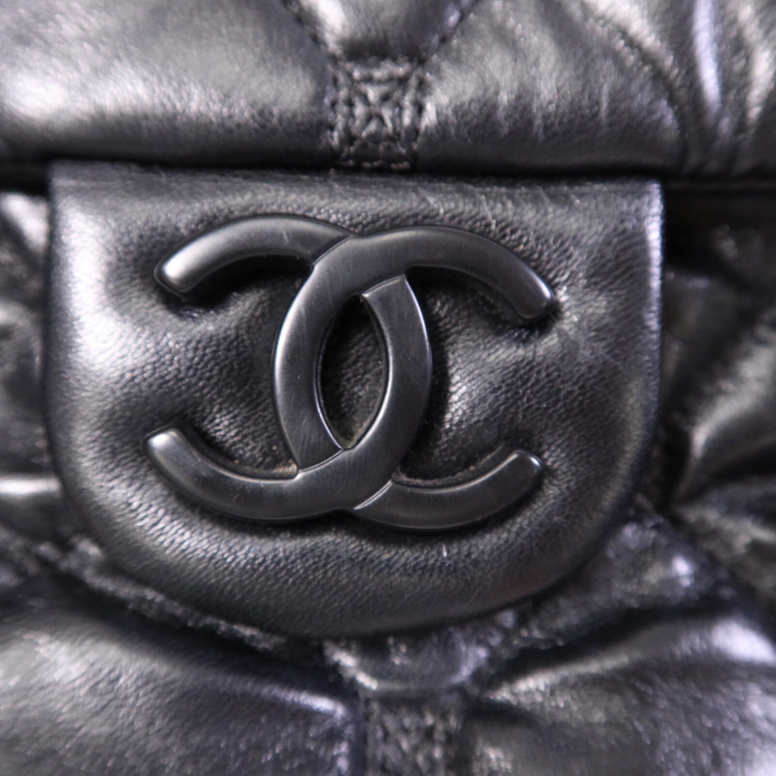 CHANEL 羊皮皮革So Black Flap Hand Bag銀扣手挽袋