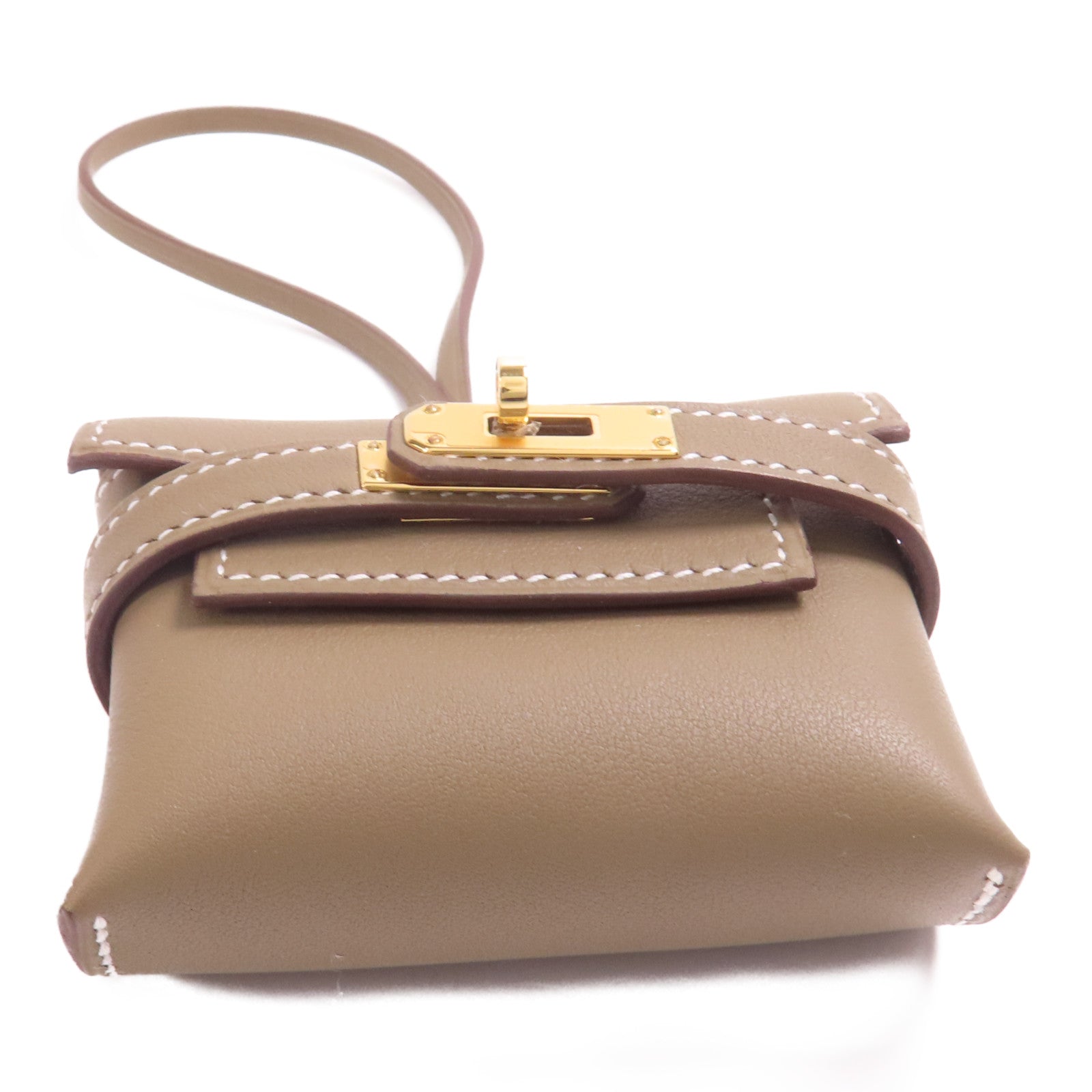HERMES 【激減優惠】Swift皮革Kelly Festival Charm金扣掛飾Etoupe