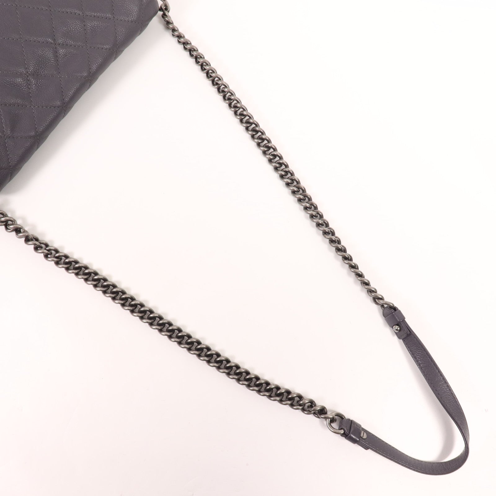 CHANEL 牛皮皮革Chain Shoulder銀扣肩背袋