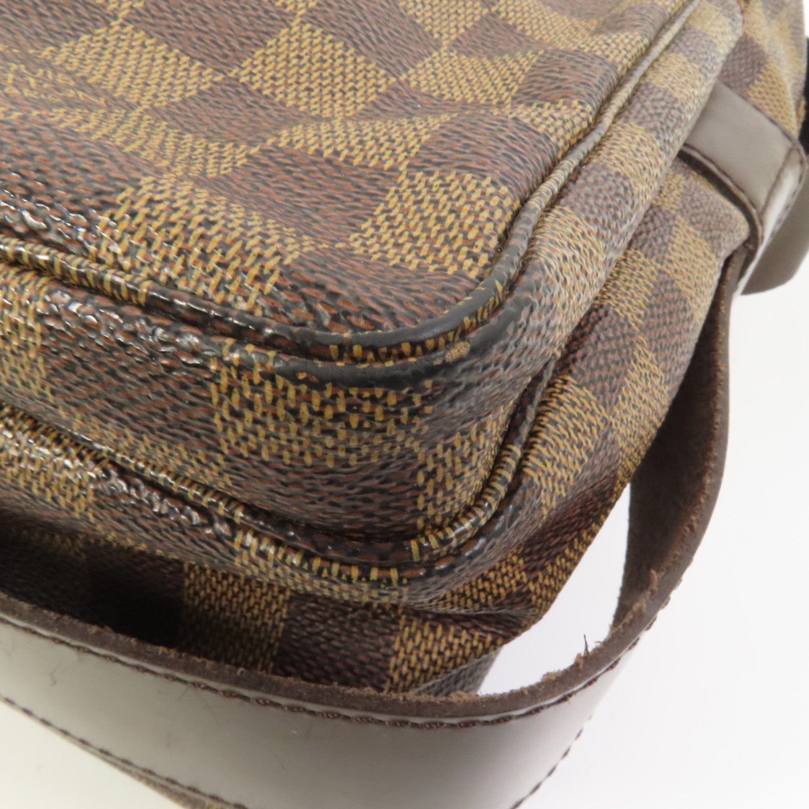 LOUIS VUITTON 【激減優惠】Damier Naviglio金扣肩背袋