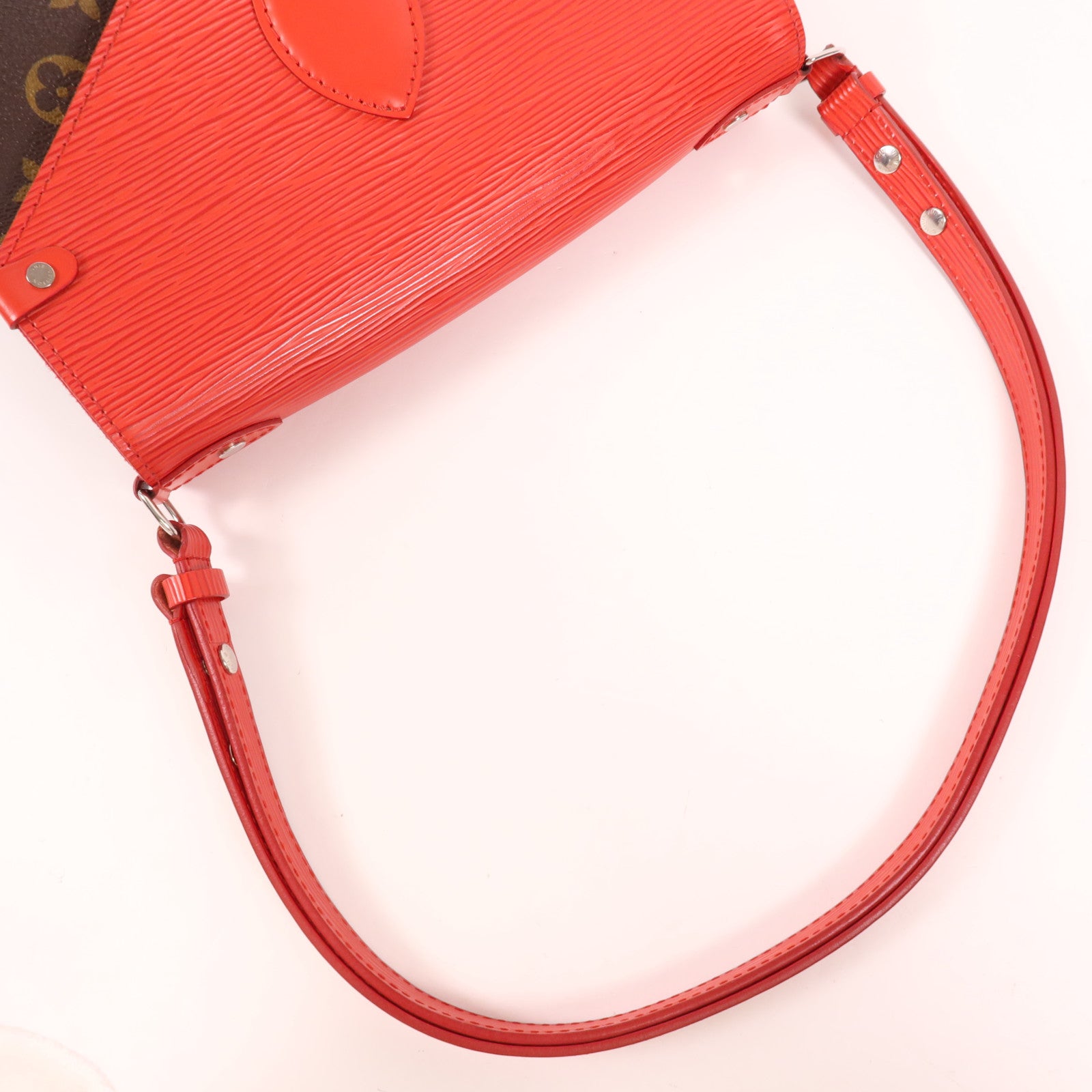 LOUIS VUITTON Monogram/Epi Saint Michel銀扣肩背袋