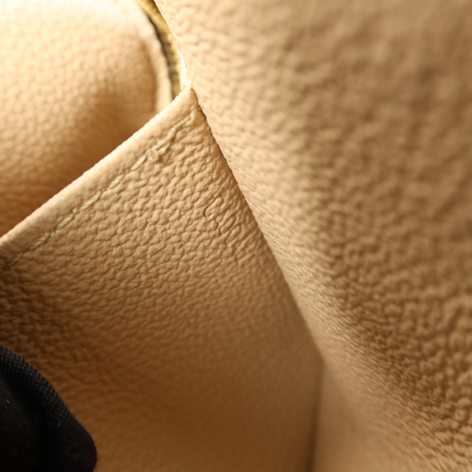 LOUIS VUITTON Monogram Cosmetic Pouch手拿包棕色