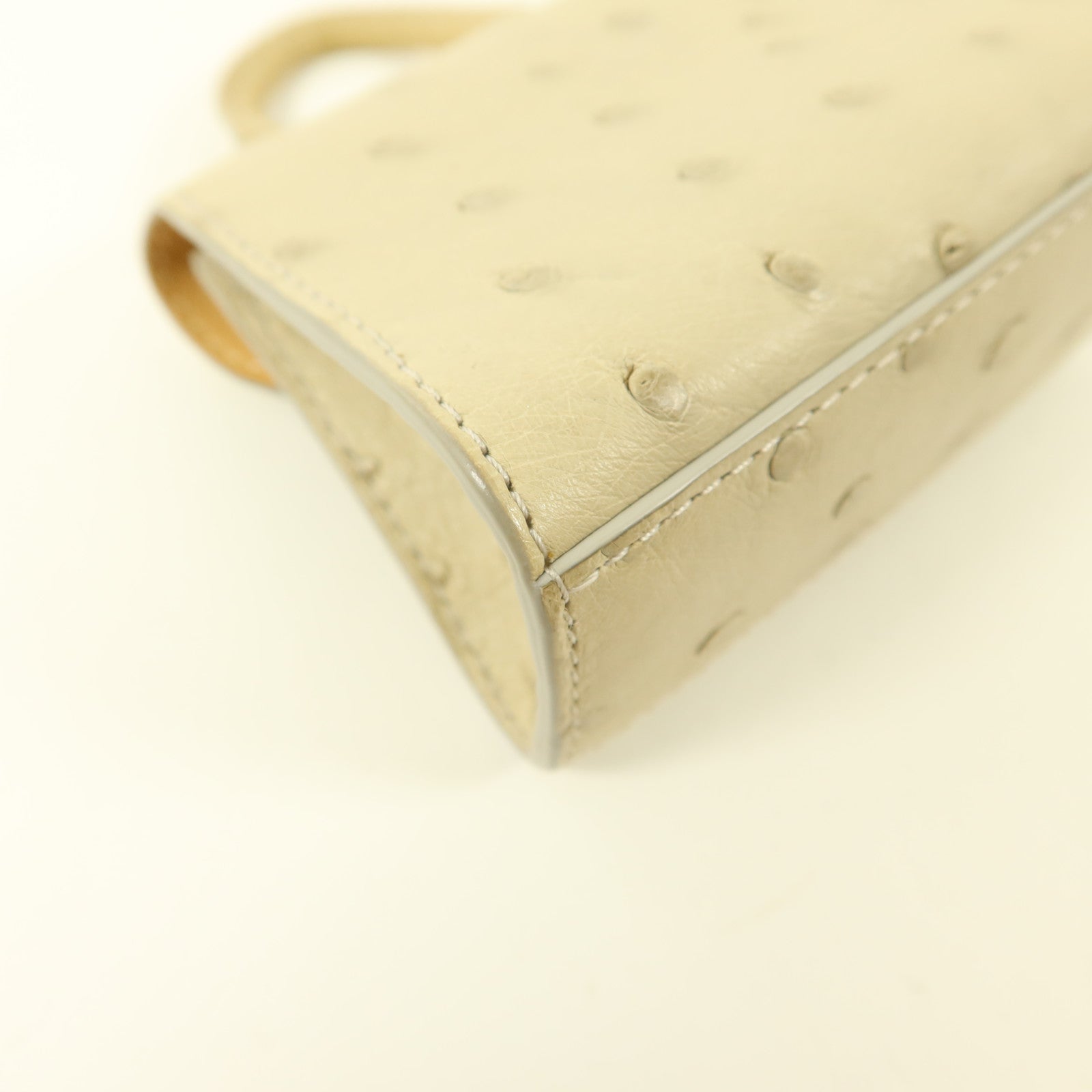 Delvaux 駝鳥皮革Charm銀扣掛飾