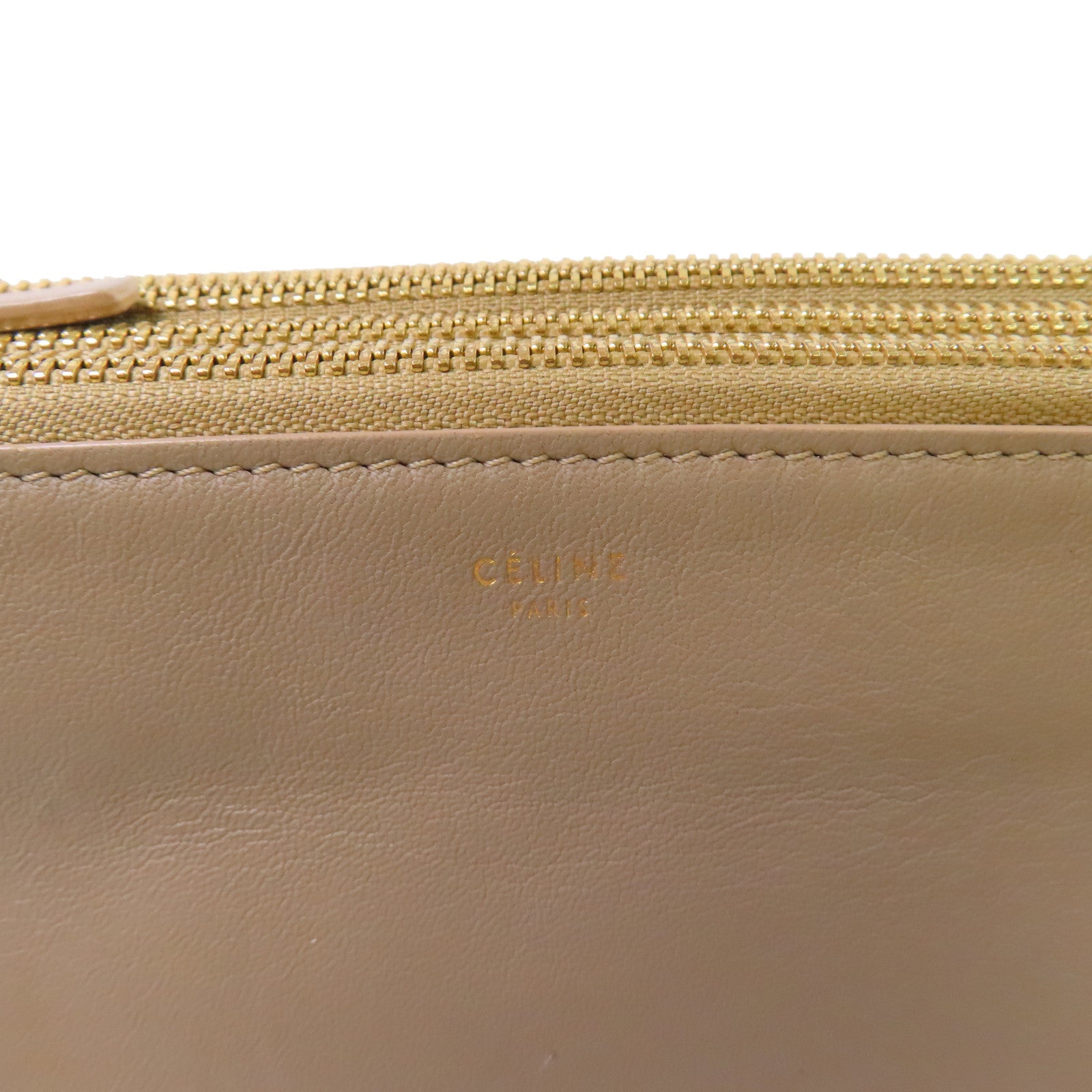 CELINE 牛皮皮革Trio Shoulder Bag金扣肩背袋米色