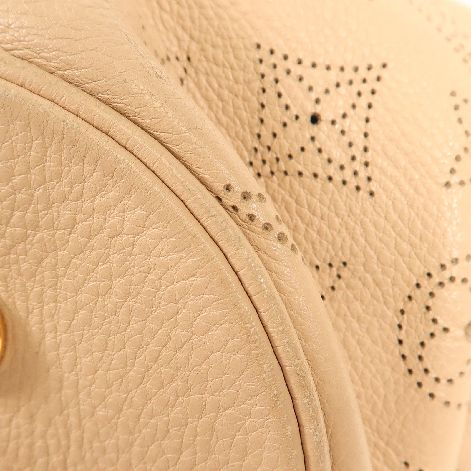 LOUIS VUITTON 【激減優惠】Monogram Mahina Neo L金扣肩背袋