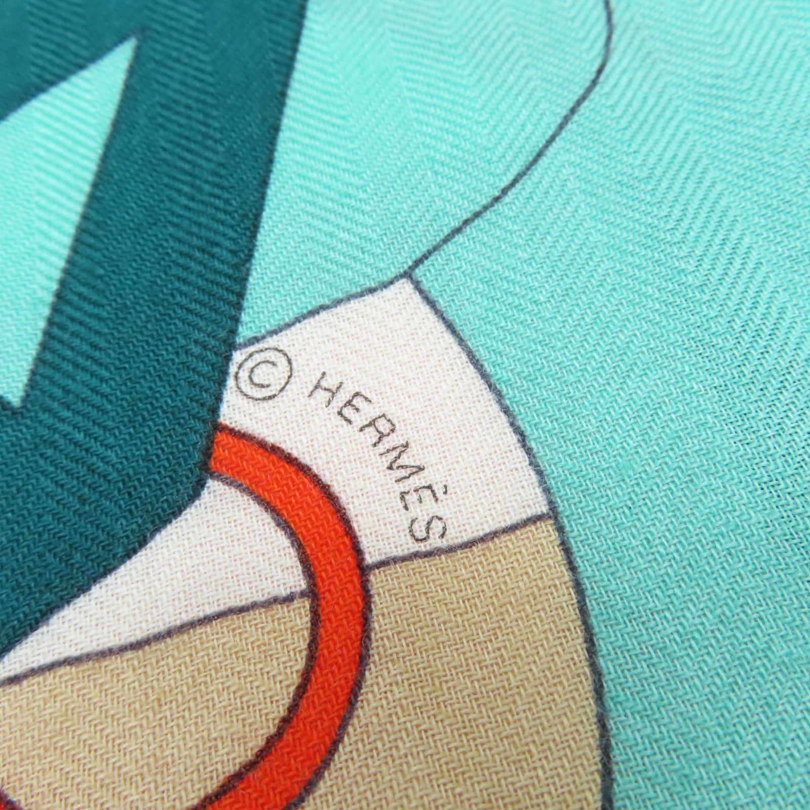 HERMES 【激減優惠】羊絨/絲質Scarf圍巾彩色