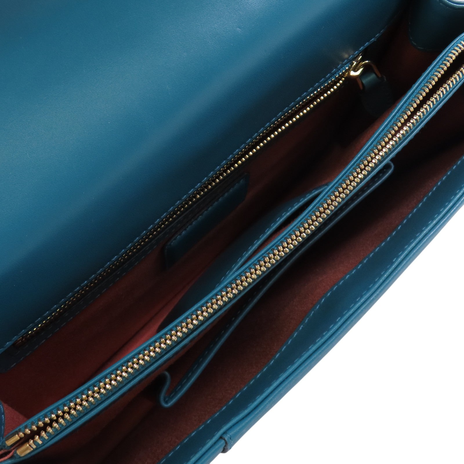 BVLGARI 牛皮皮革Serpenti Shoulder Bag金扣鏈帶肩背袋