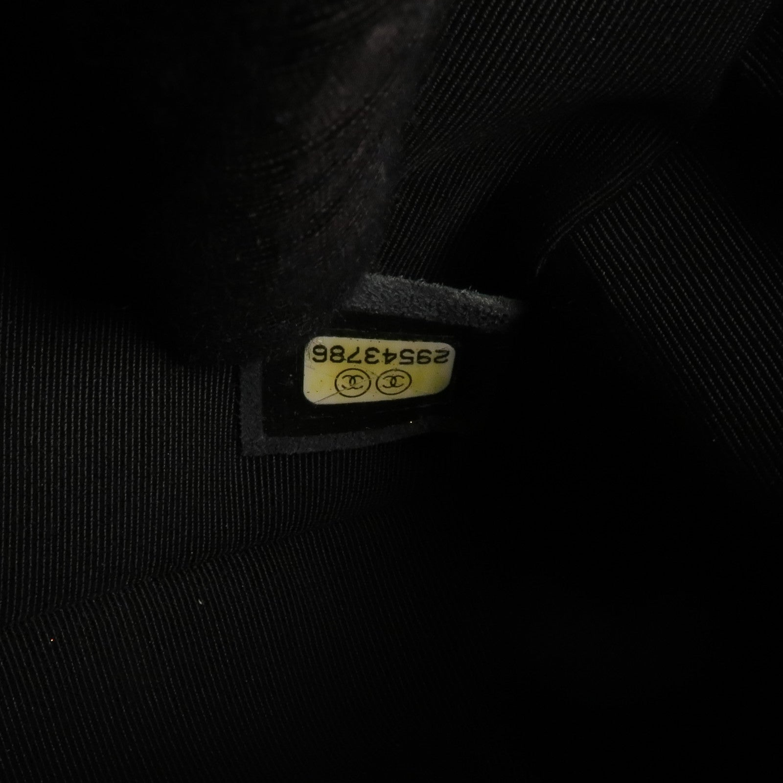 CHANEL 牛皮皮革Boy 25銀扣鏈帶肩背袋