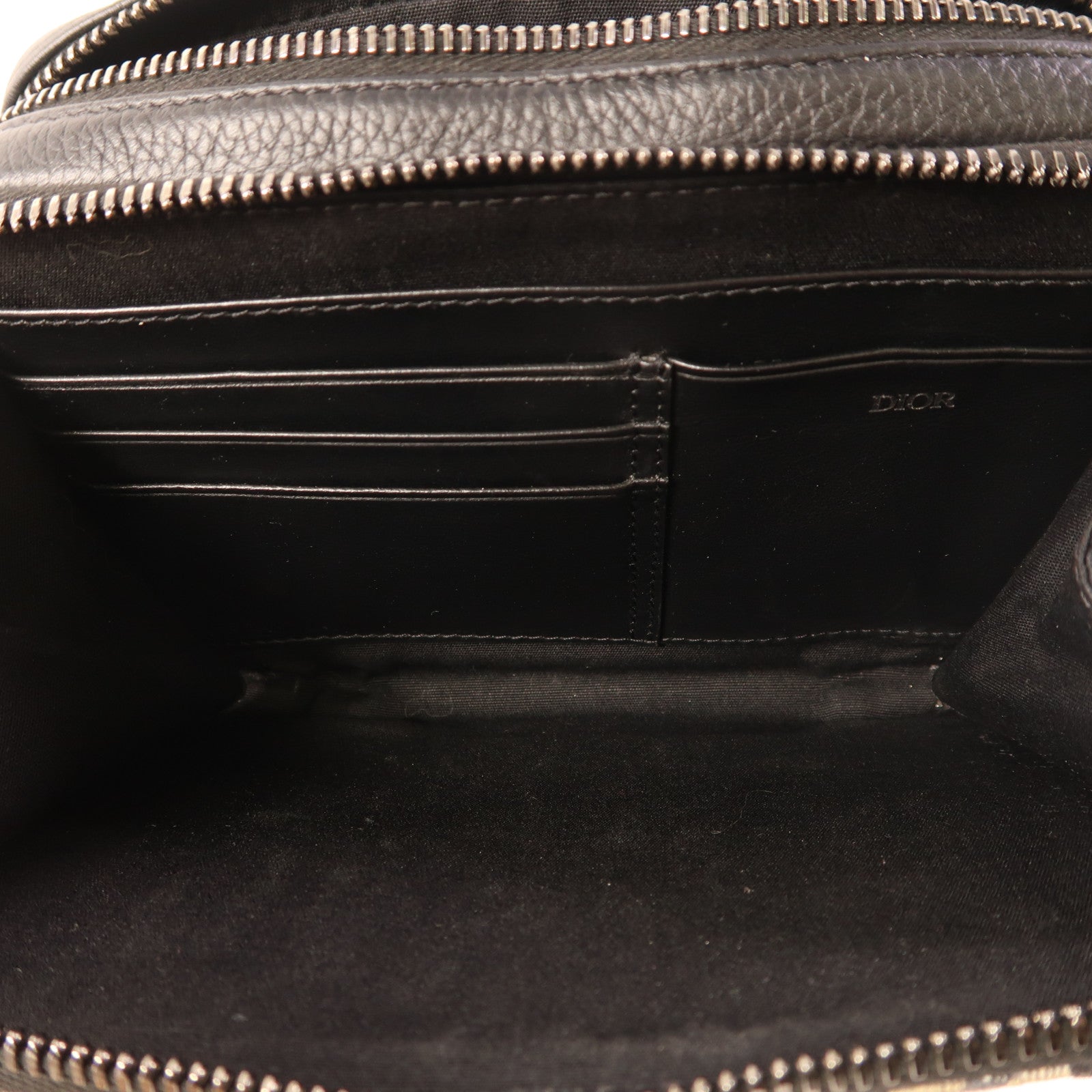 Dior 塗層帆布Zipped Pouch With Strap銀扣肩背袋
