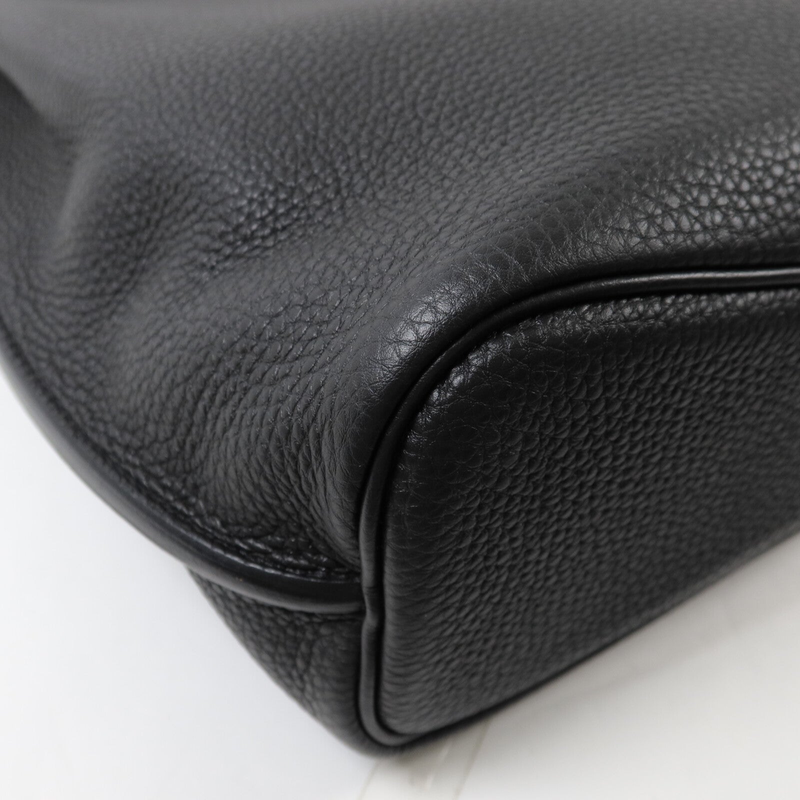 HERMES Togo皮革So Kelly 22肩背袋Noir