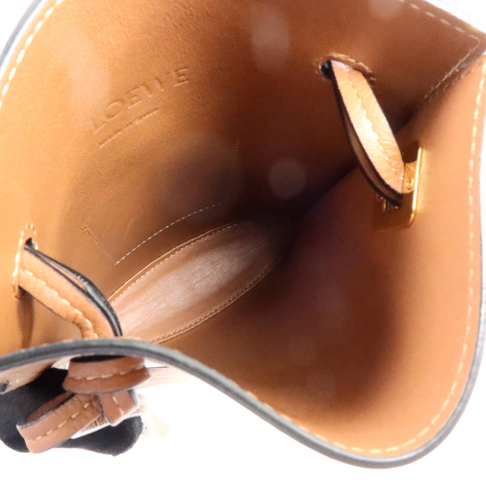 LOEWE 牛皮皮革Dice Pocket肩背袋