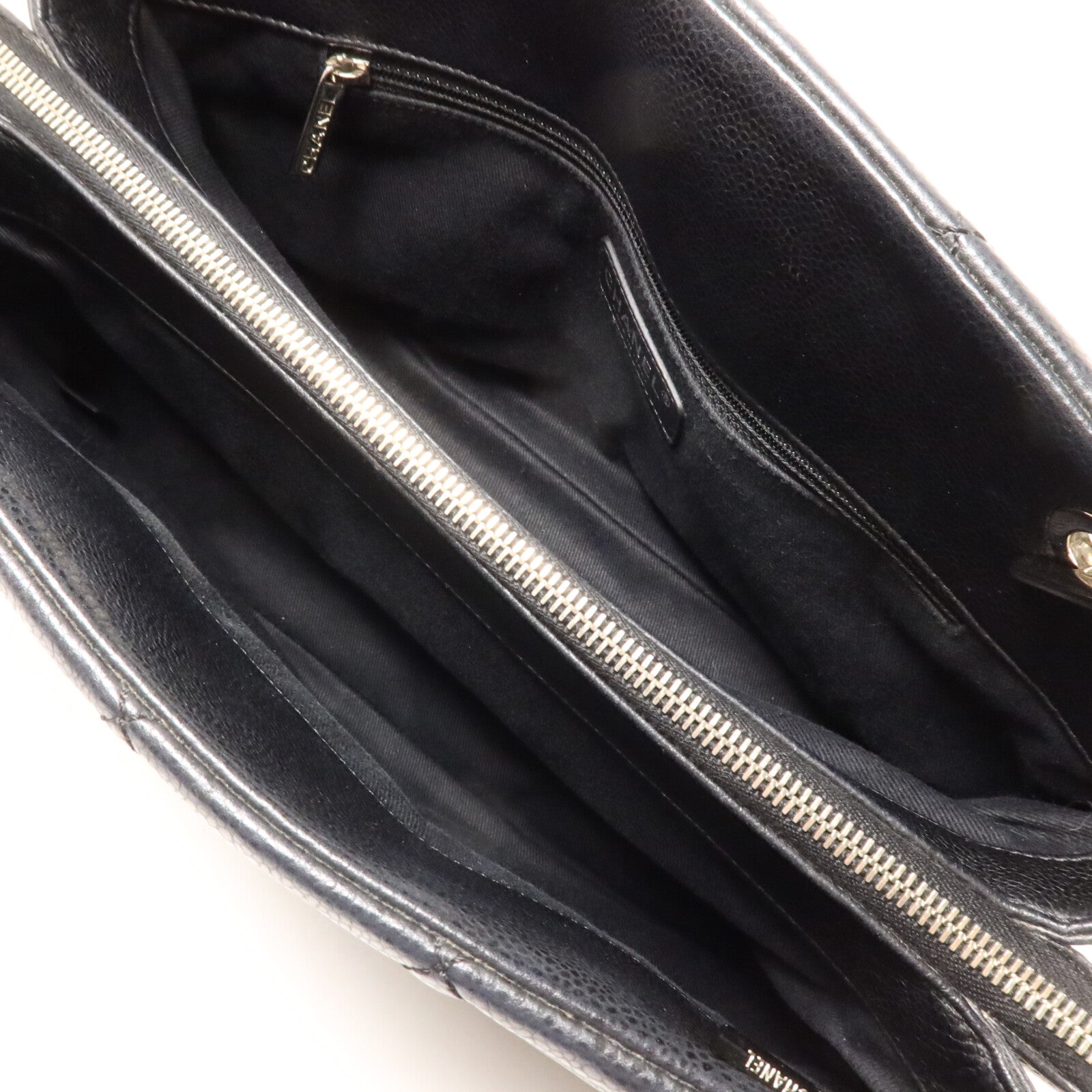 CHANEL 牛皮皮革Timeless CC Soft Bag鏈帶肩背袋