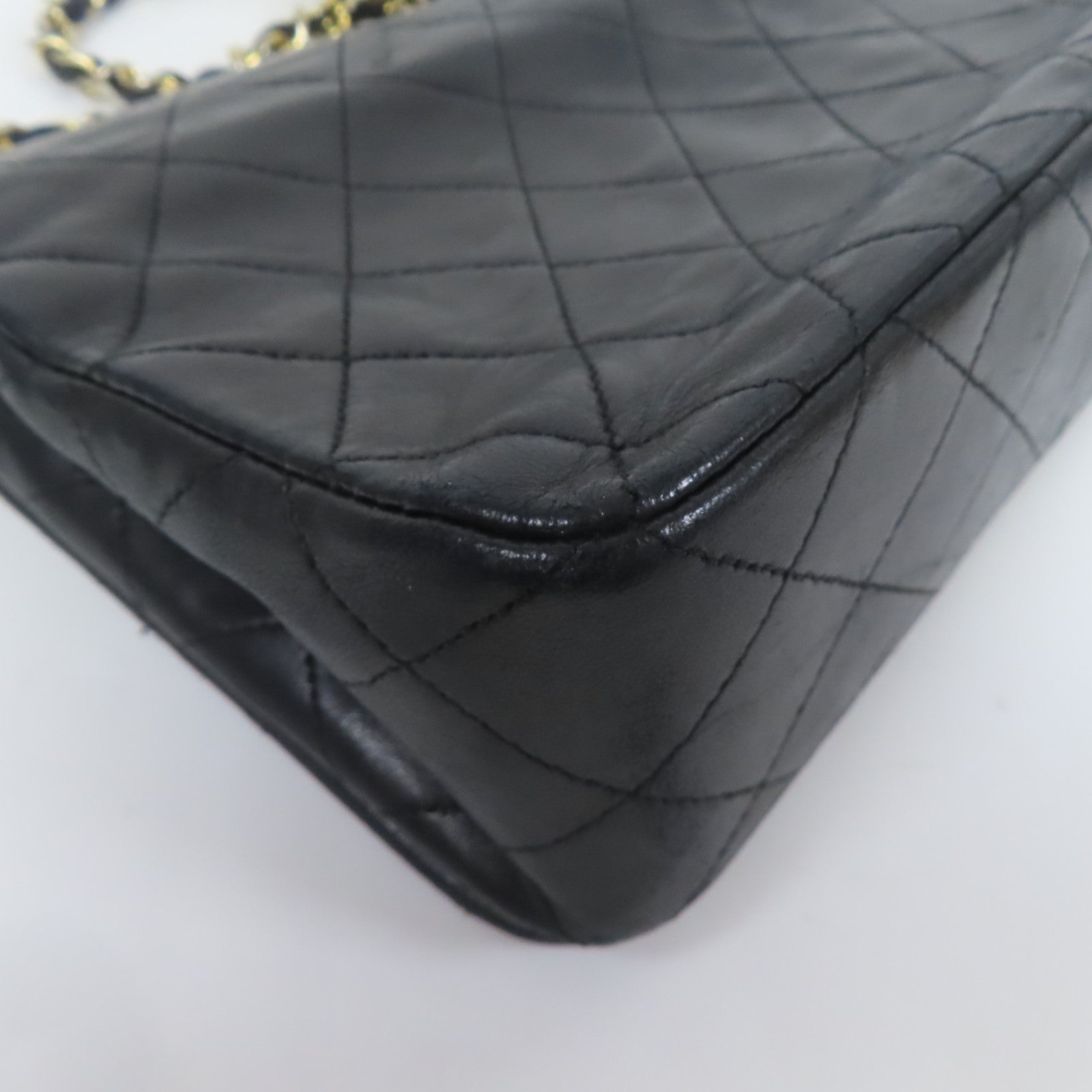 CHANEL CC GHW Vintage Shoulder Bag Lambskin Leather Black