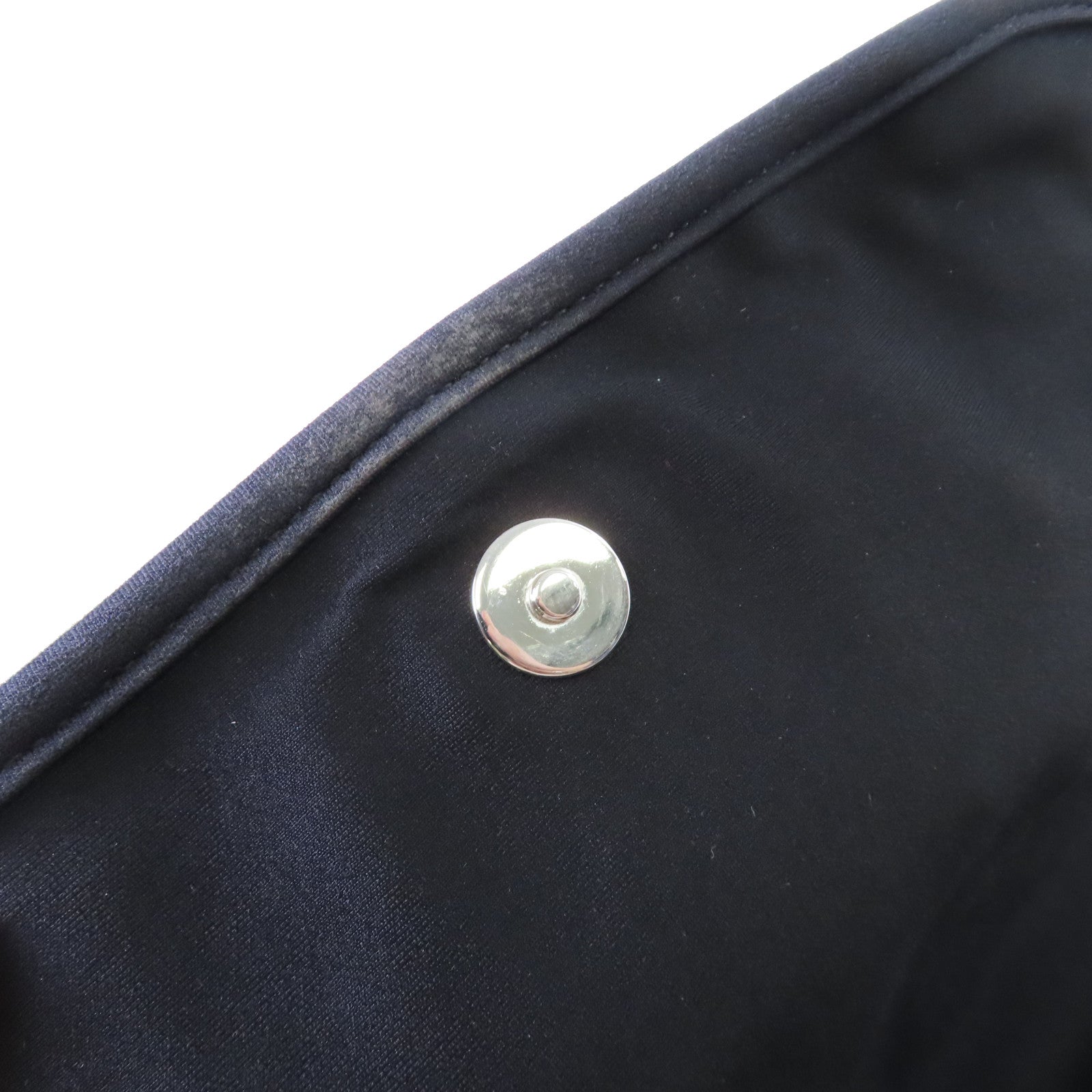 CHANEL 菱格布料Chain Shoulder Bag銀扣鏈帶肩背袋黑色