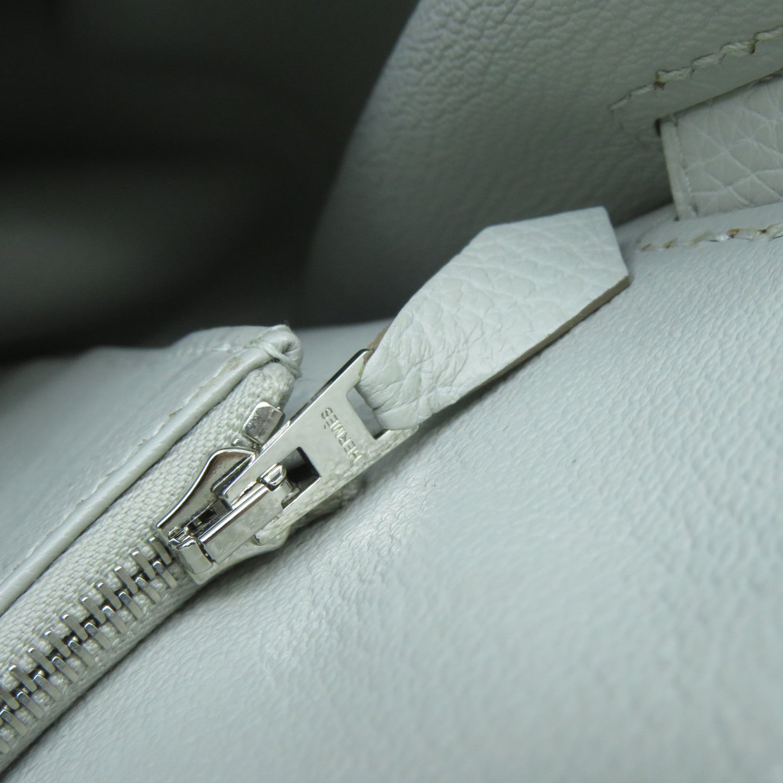 HERMES Clemence皮革Jypsiere 31銀扣肩背袋Gris Perle珍珠灰色