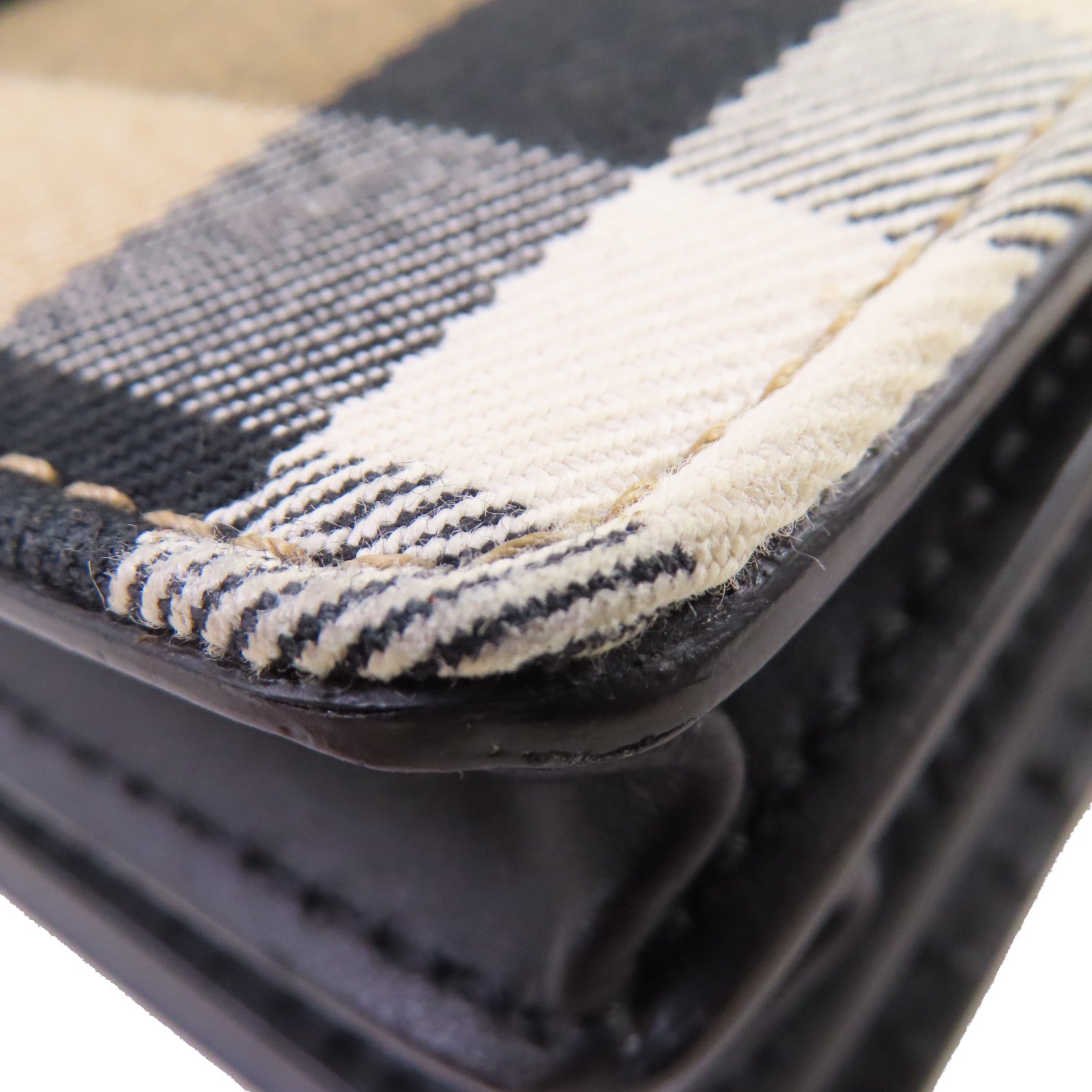 BURBERRY 帆布/牛皮皮革Wallet Shoulder Bag金扣肩背袋啡色/黑色