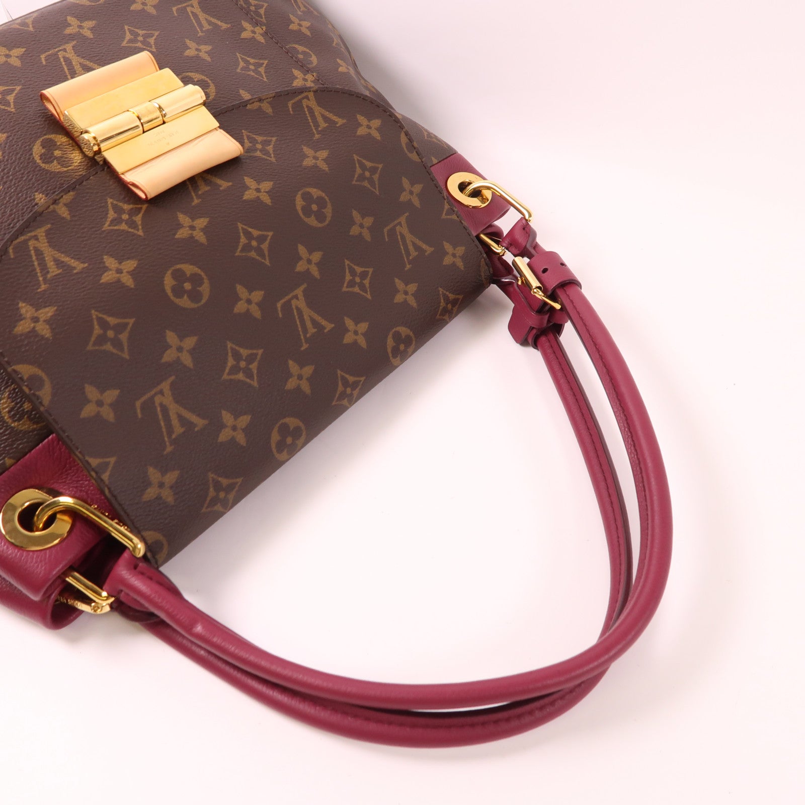 LOUIS VUITTON Monogram Olympe金扣肩背袋