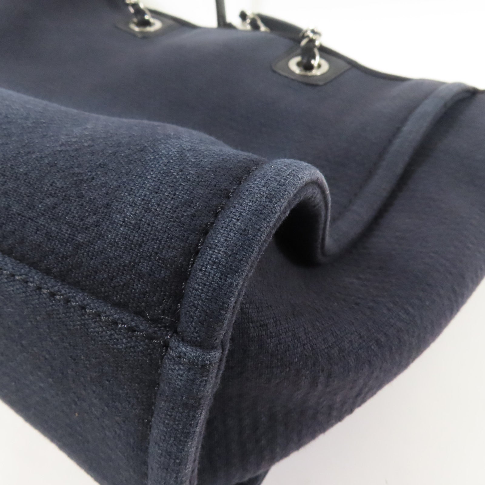 CHANEL 帆布Deauville Tote Bag銀扣手挽袋