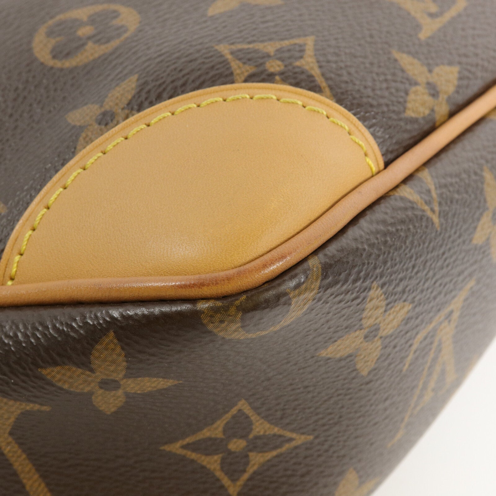 LOUIS VUITTON Monogram Odeon PM肩背袋
