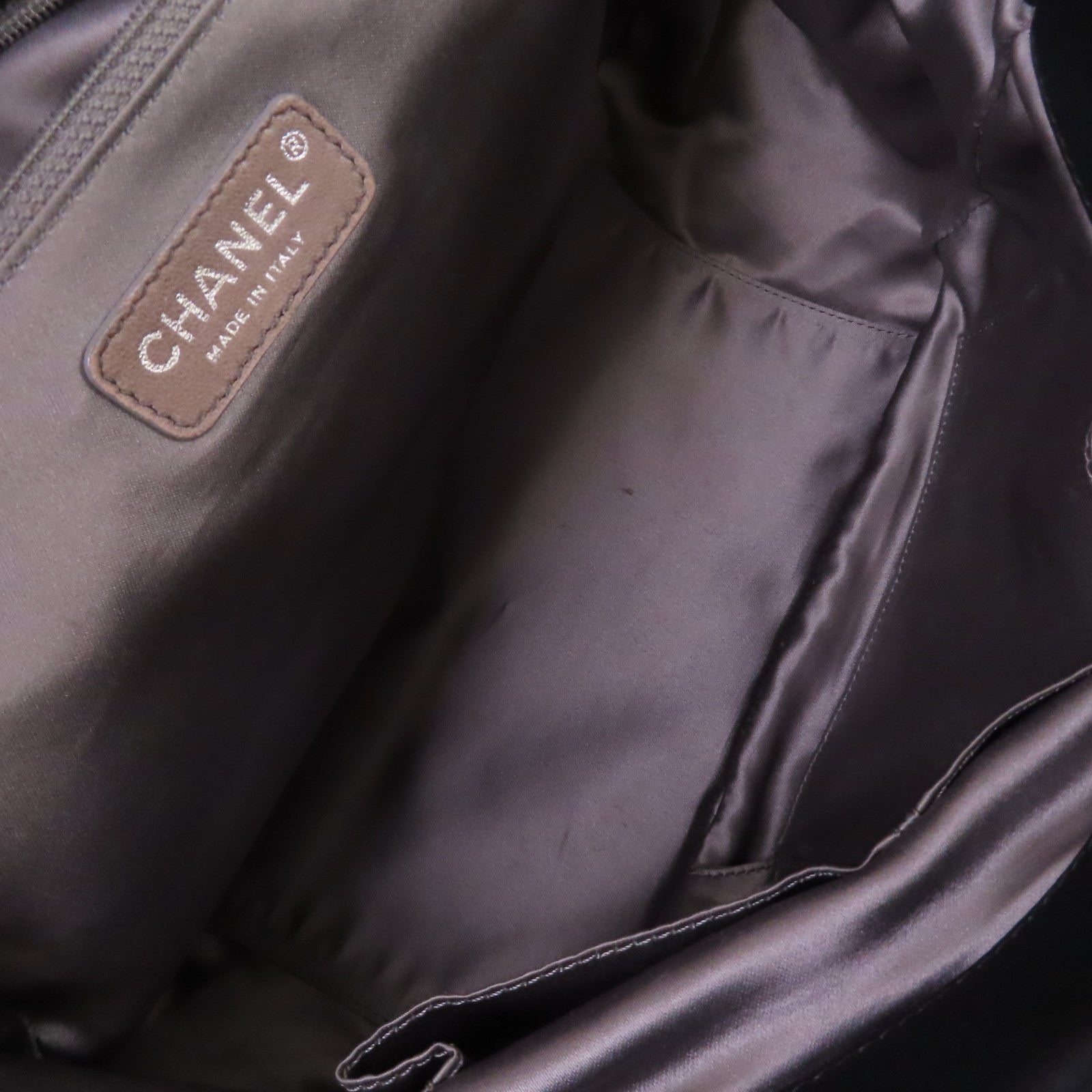 CHANEL 菱格布料Chain Shoulder Bag銀扣鏈帶肩背袋黑色