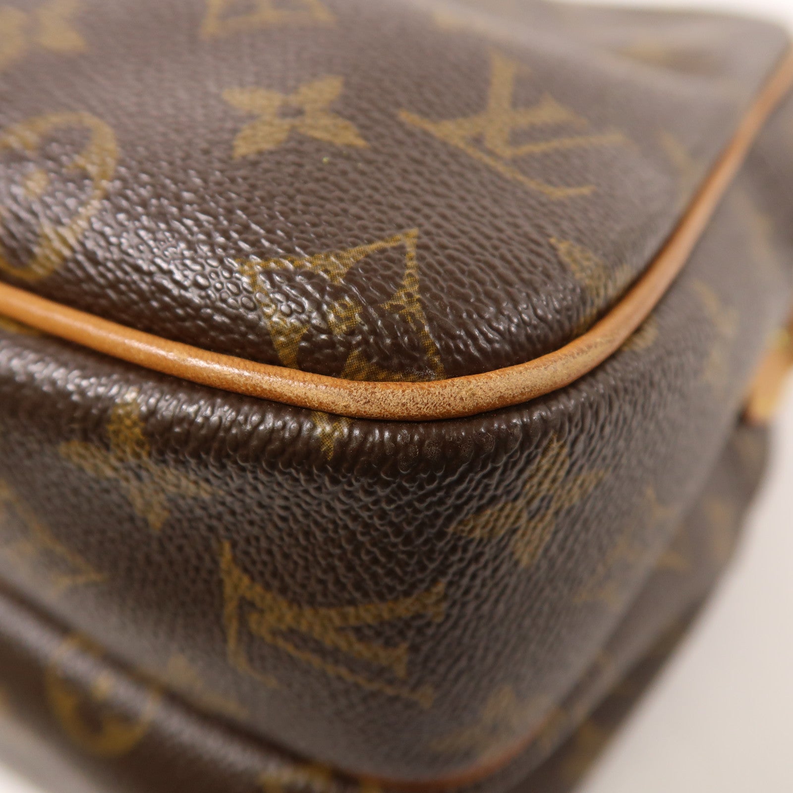 LOUIS VUITTON Monogram Reporter GM金扣肩背袋