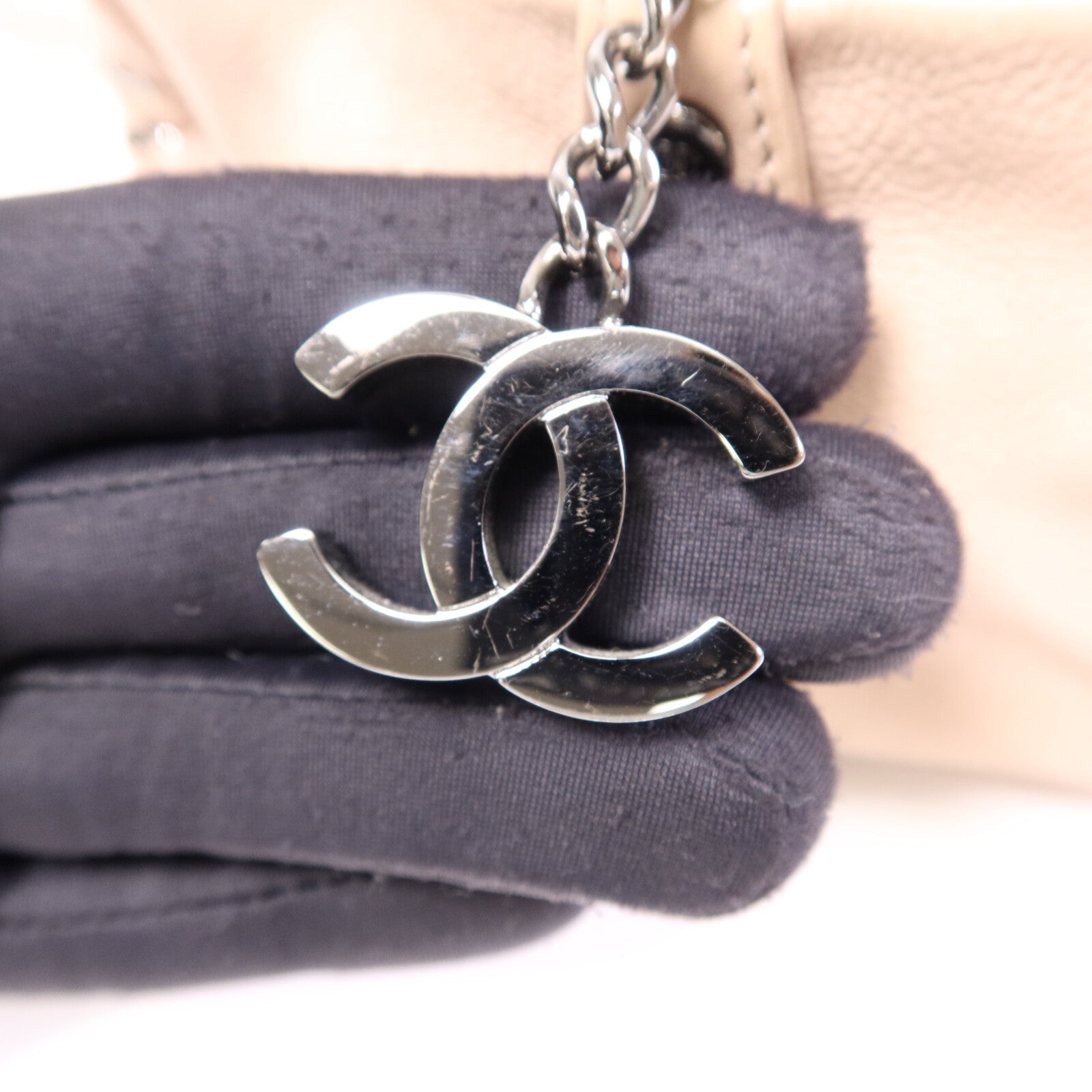 CHANEL 牛皮皮革Boston Bag銀扣鏈帶手挽袋