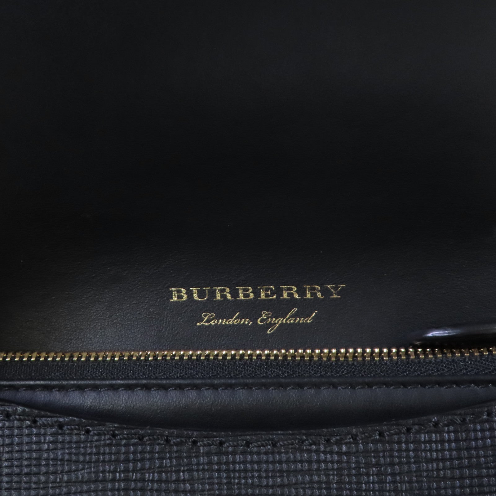 BURBERRY 帆布/牛皮皮革Wallet Shoulder Bag金扣肩背袋啡色/黑色