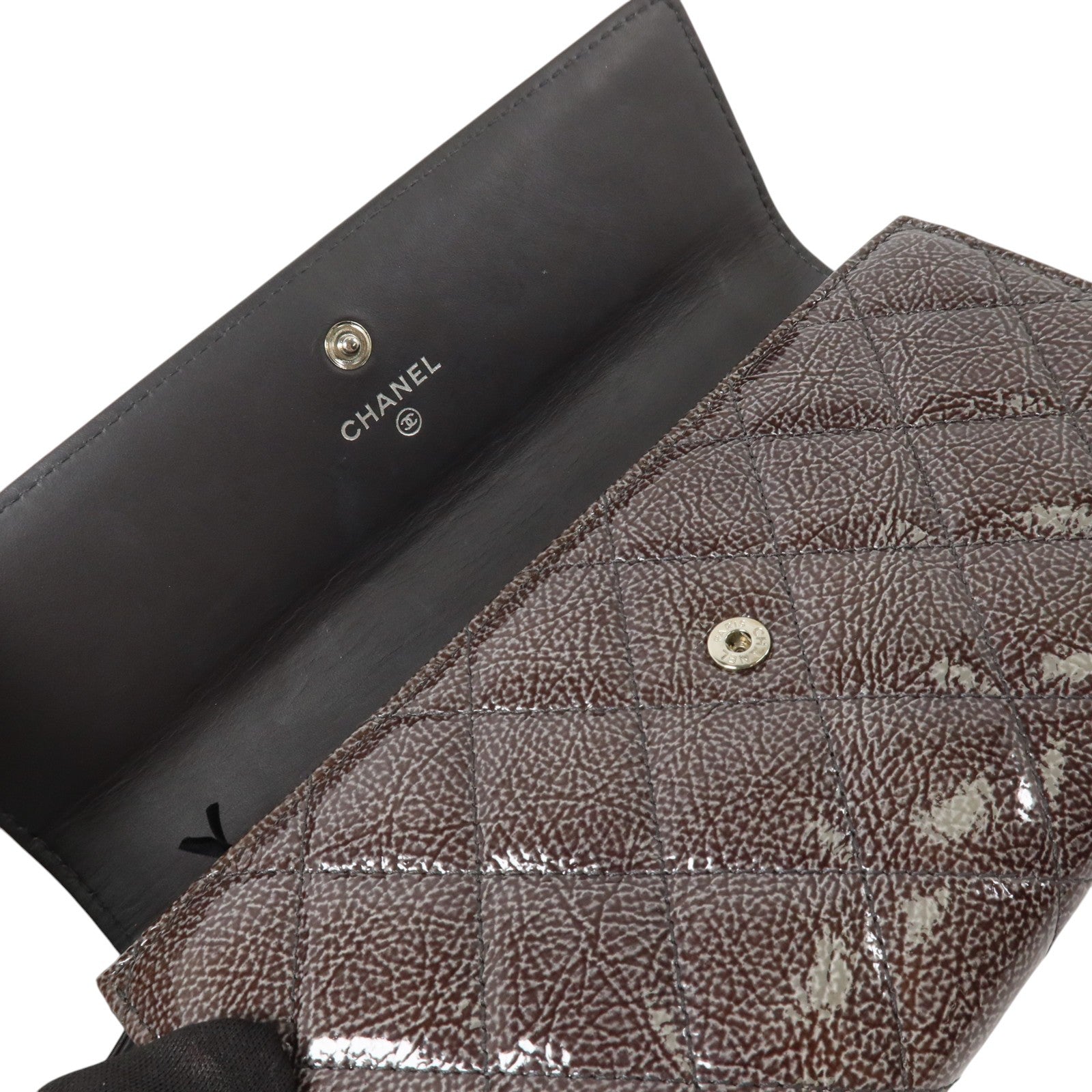 CHANEL 漆皮皮革Long Wallet銀扣長錢包