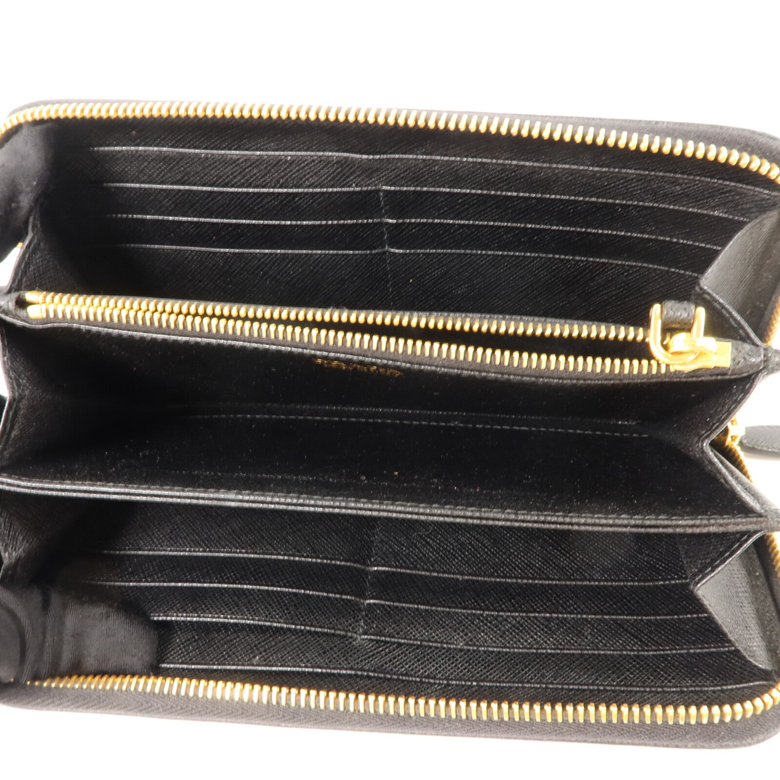PRADA Saffiano皮革Zipper Long Wallet長錢包