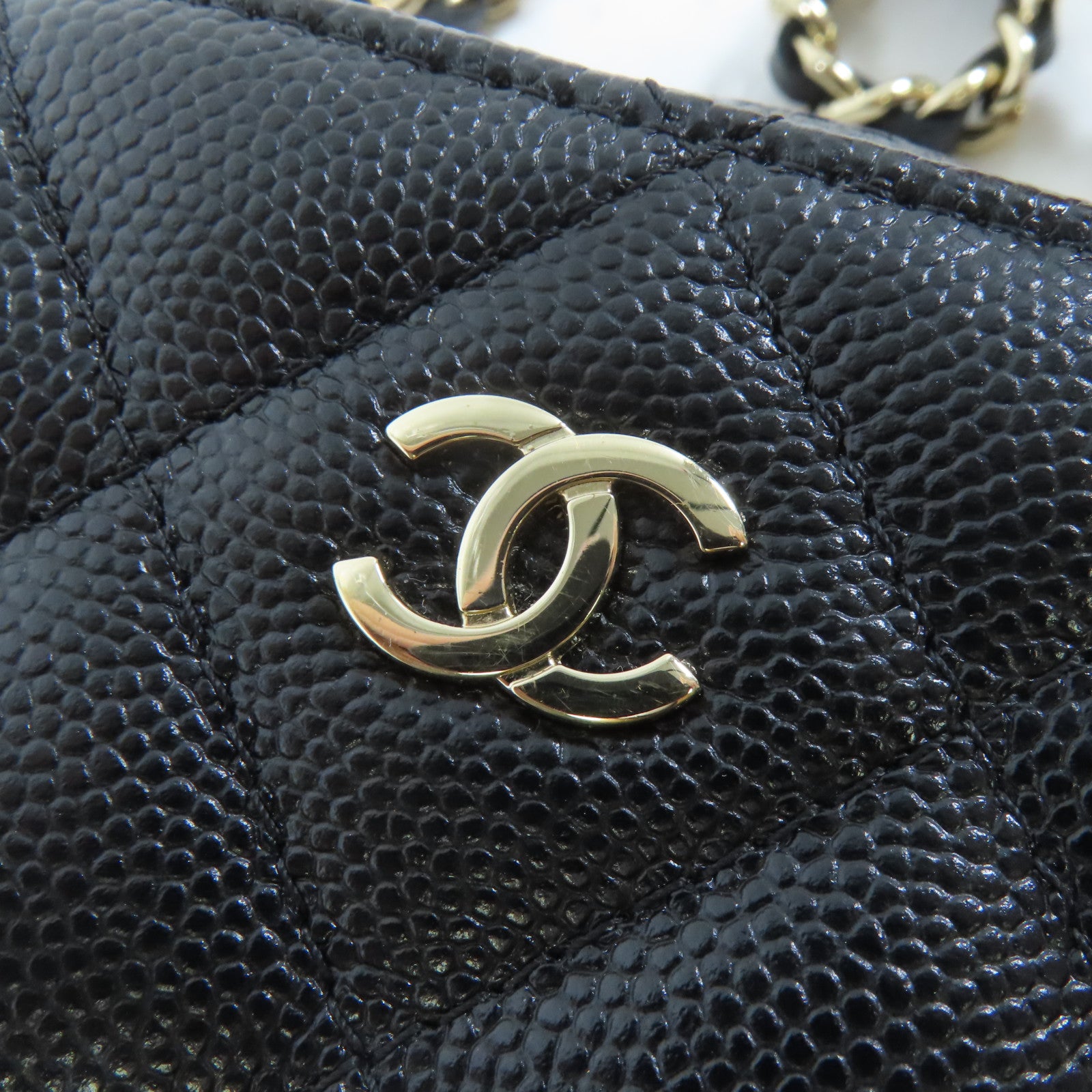 CHANEL 菱格Caviar皮革Chain Shoulder金扣鏈帶肩背袋黑色