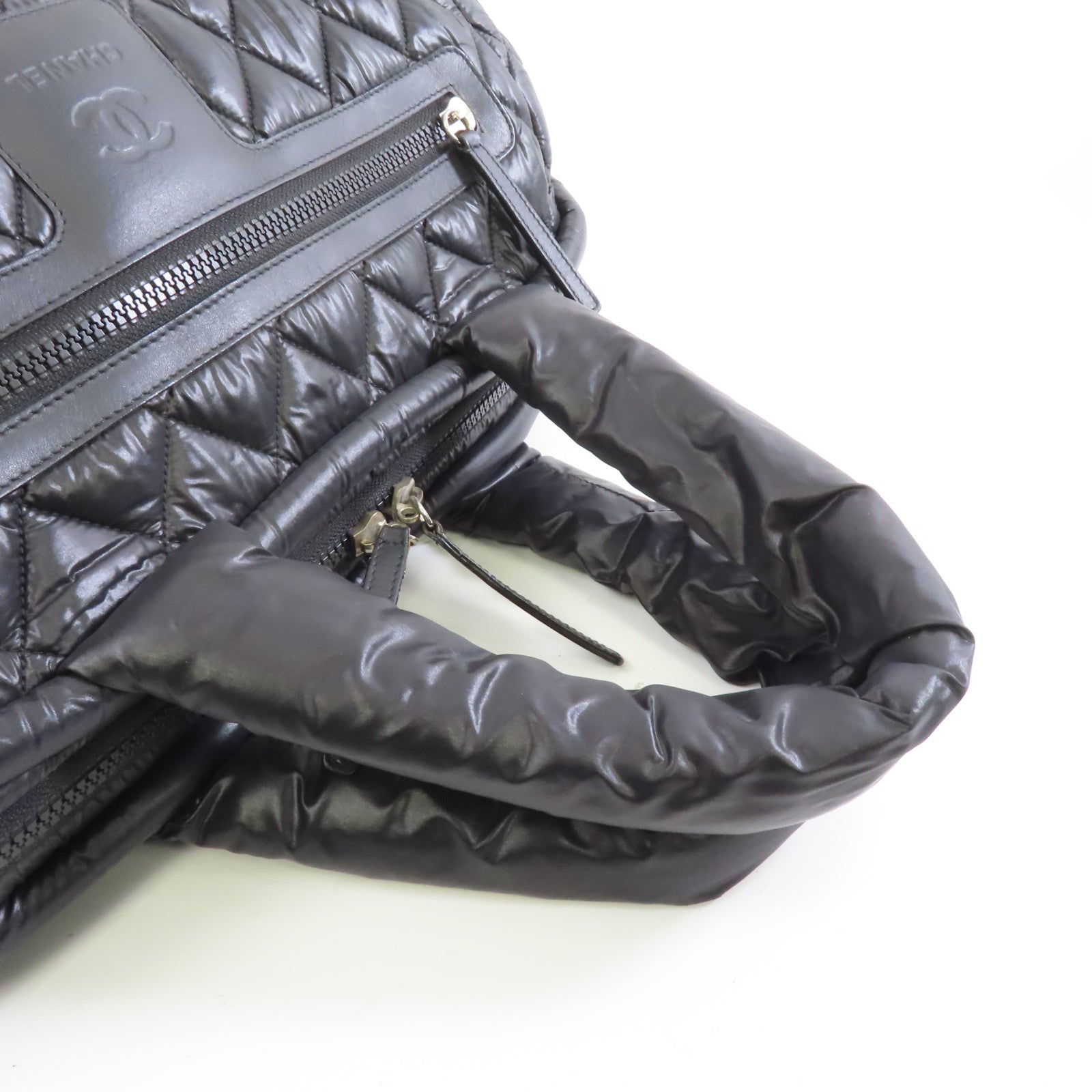 CHANEL 【激減優惠】尼龍Coco Cocoon銀扣手挽袋黑色